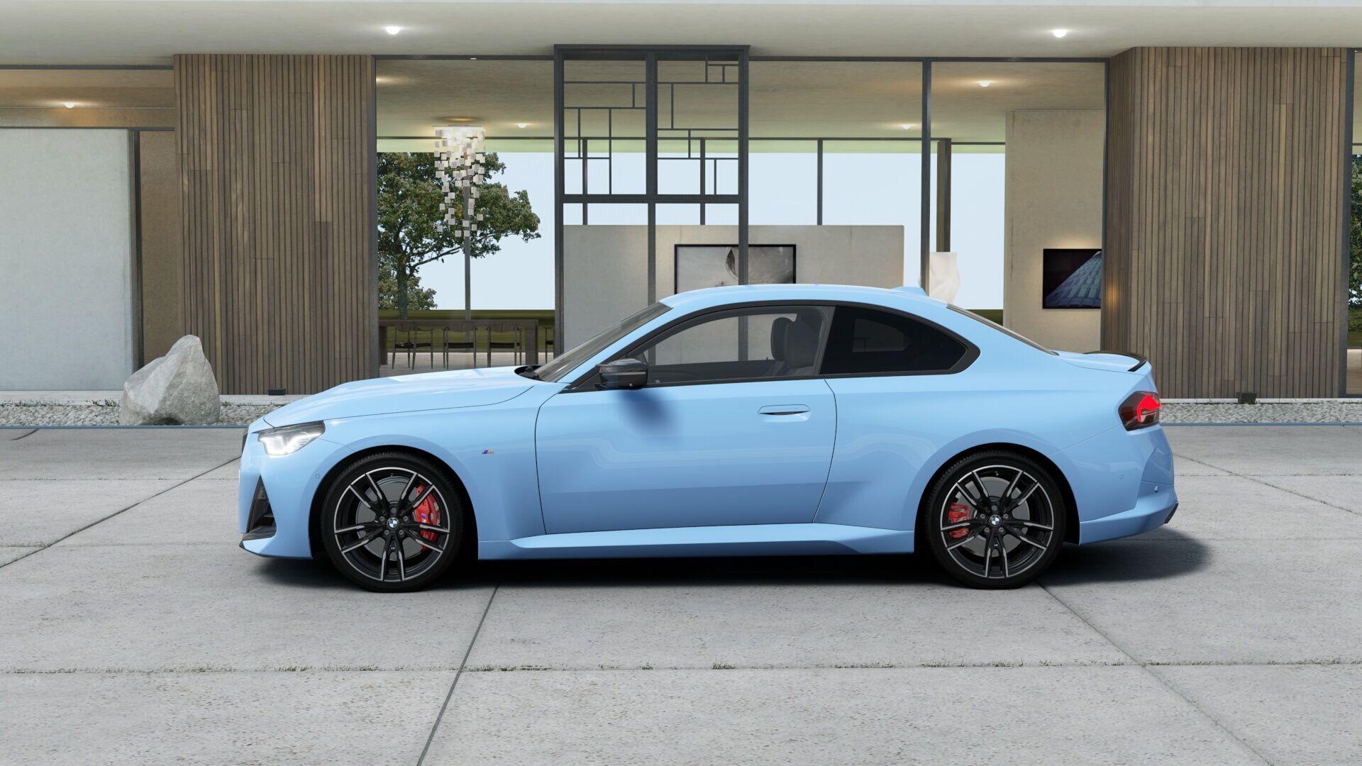 BMW 2 Series view 4