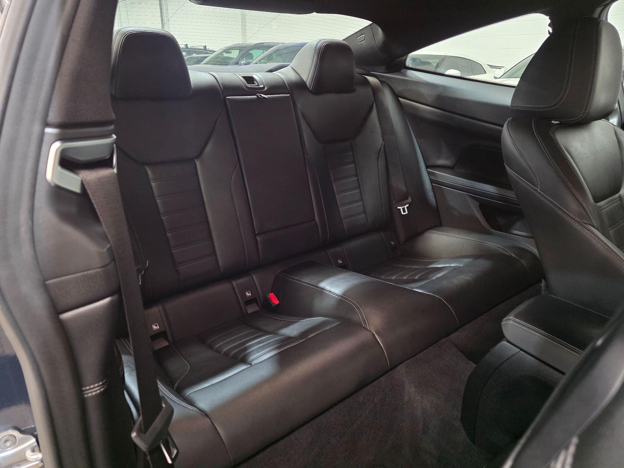 BMW 4 Series view 22