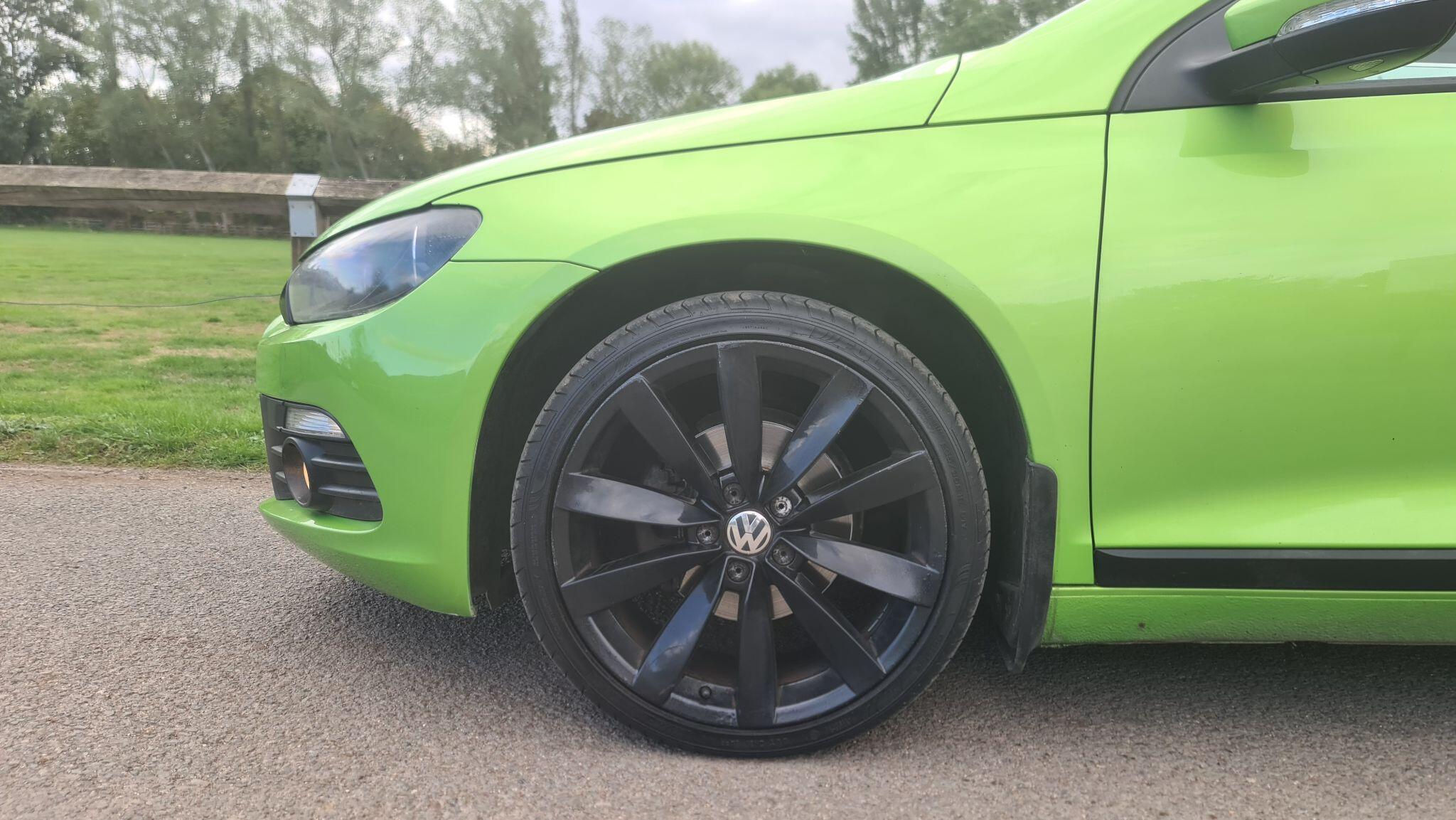 Volkswagen Scirocco view 32