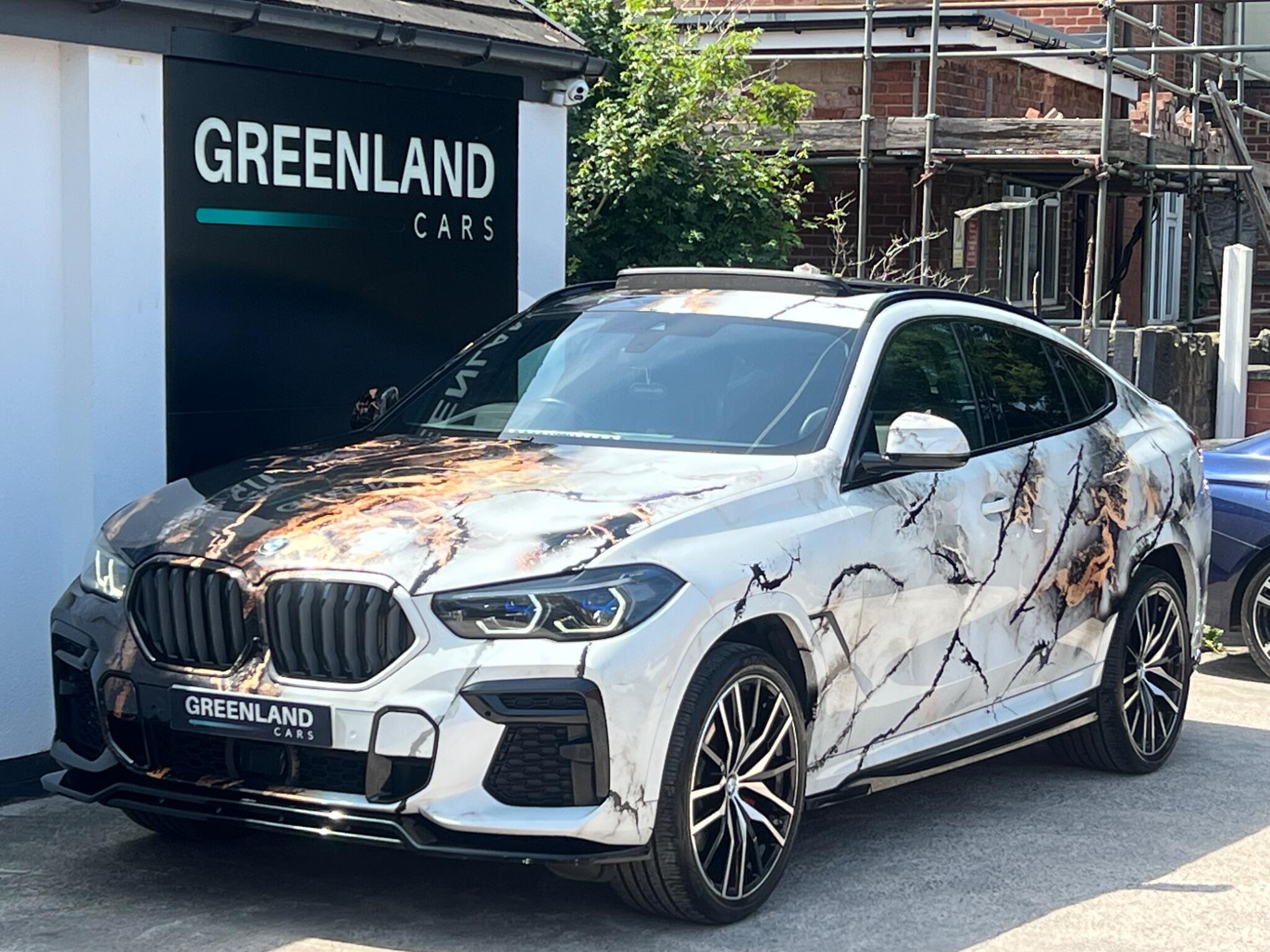 BMW X6 view 4