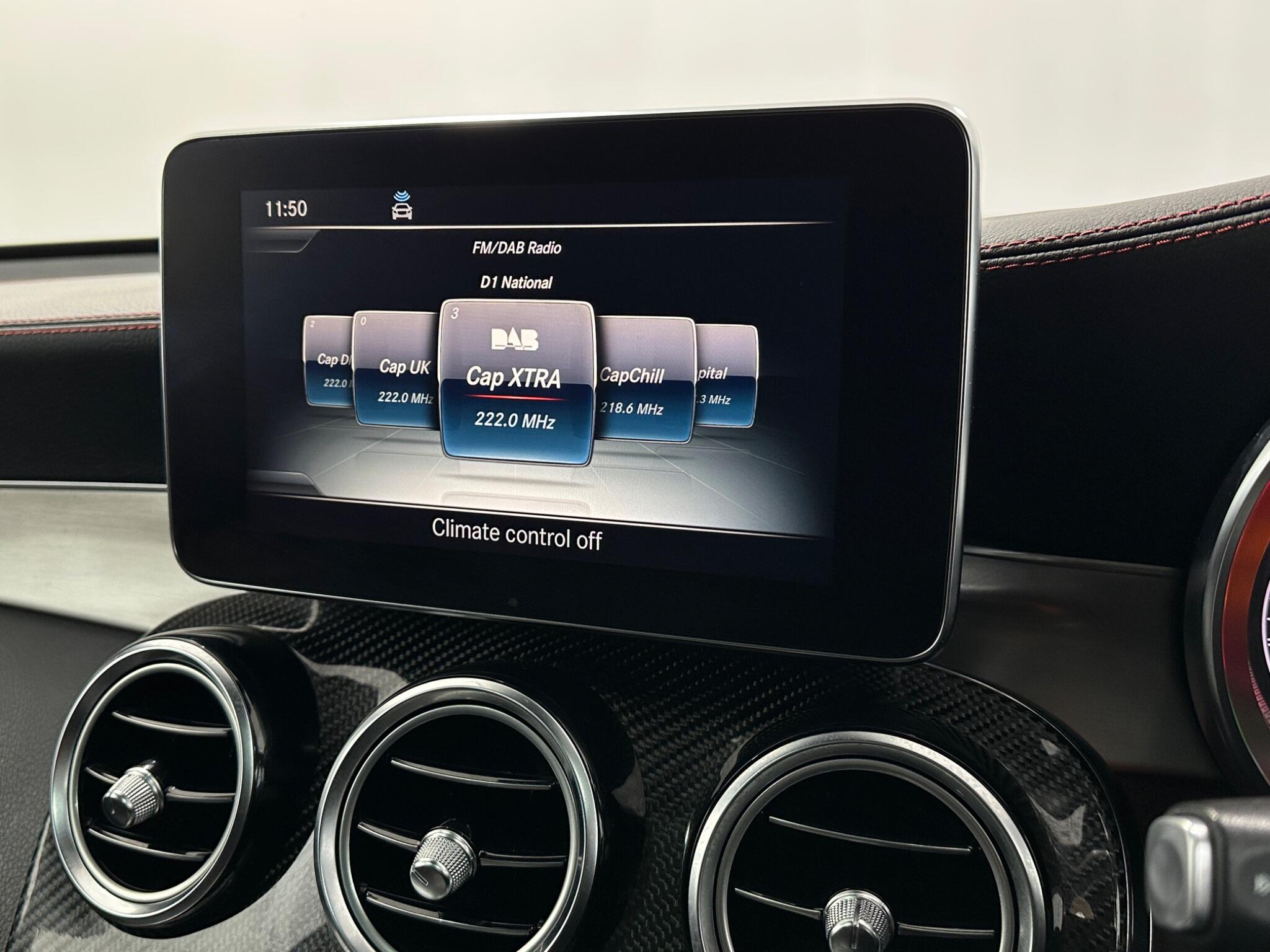 Mercedes-Benz GLC view 27