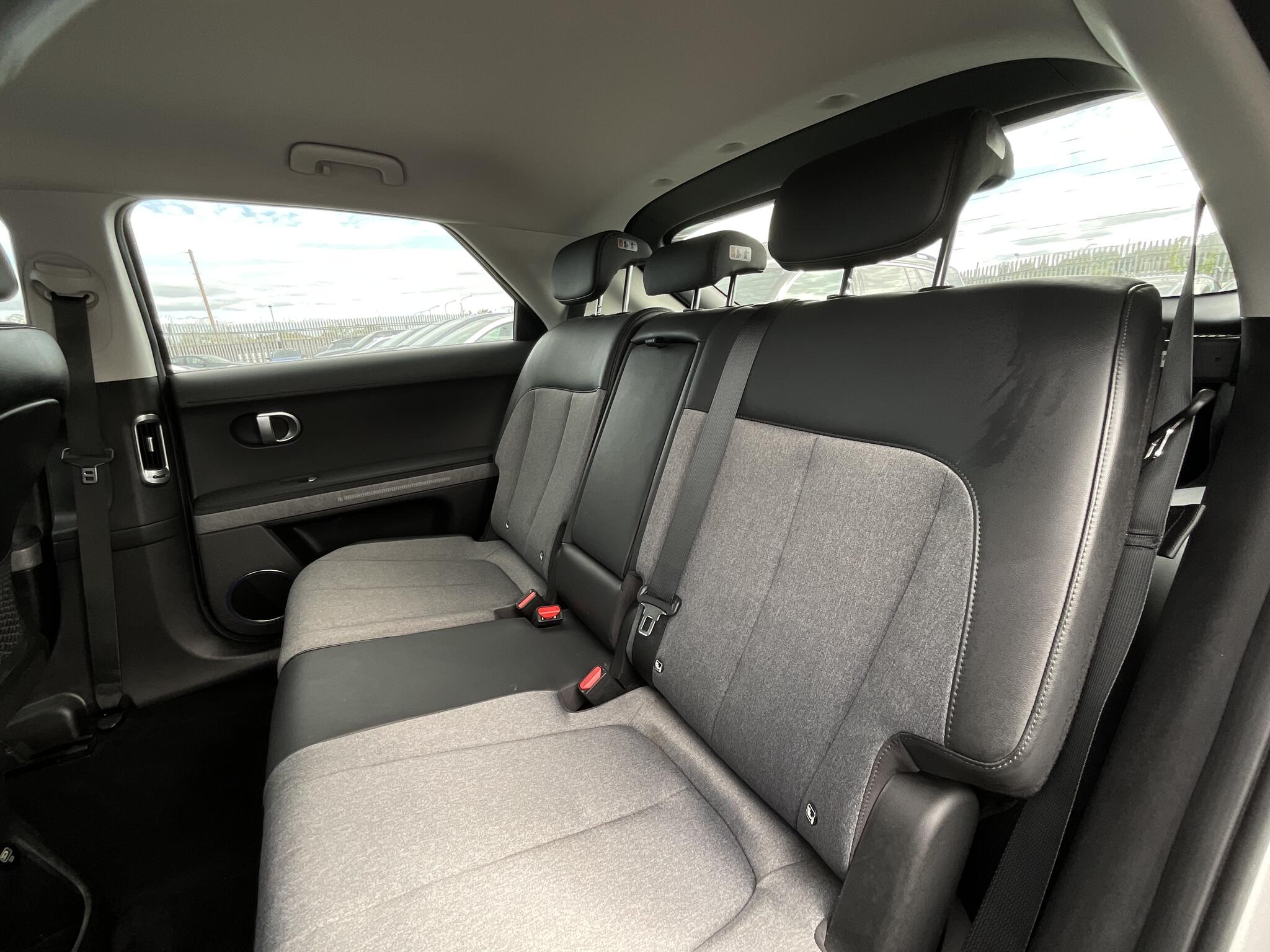 Hyundai Ioniq 5 view 16