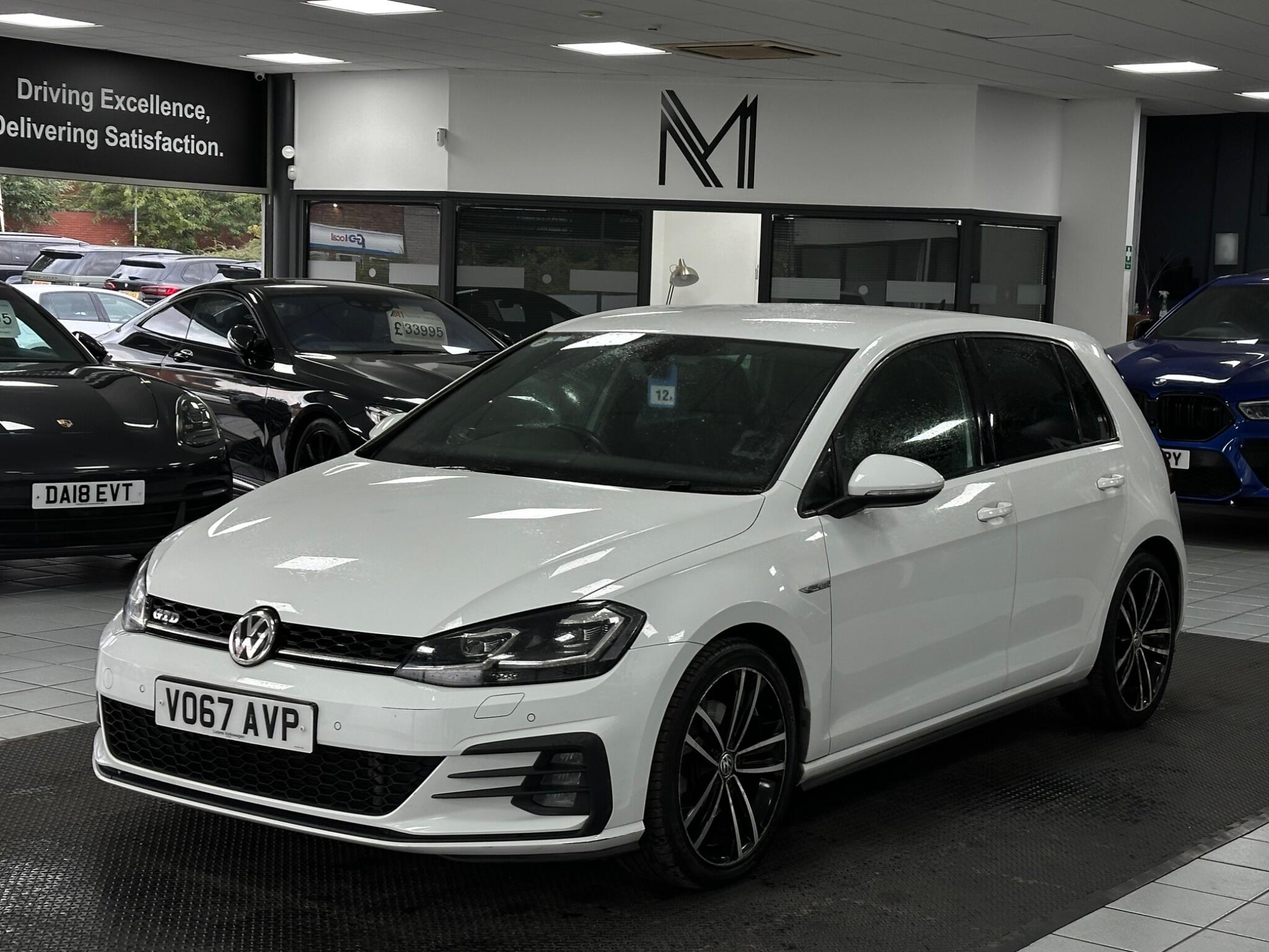 Volkswagen Golf view 7