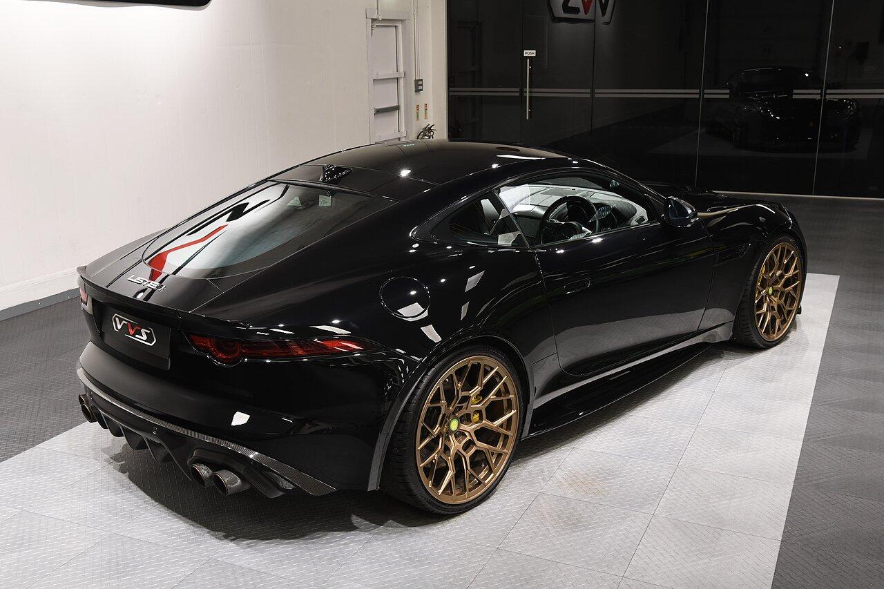 Jaguar F-Type view 30