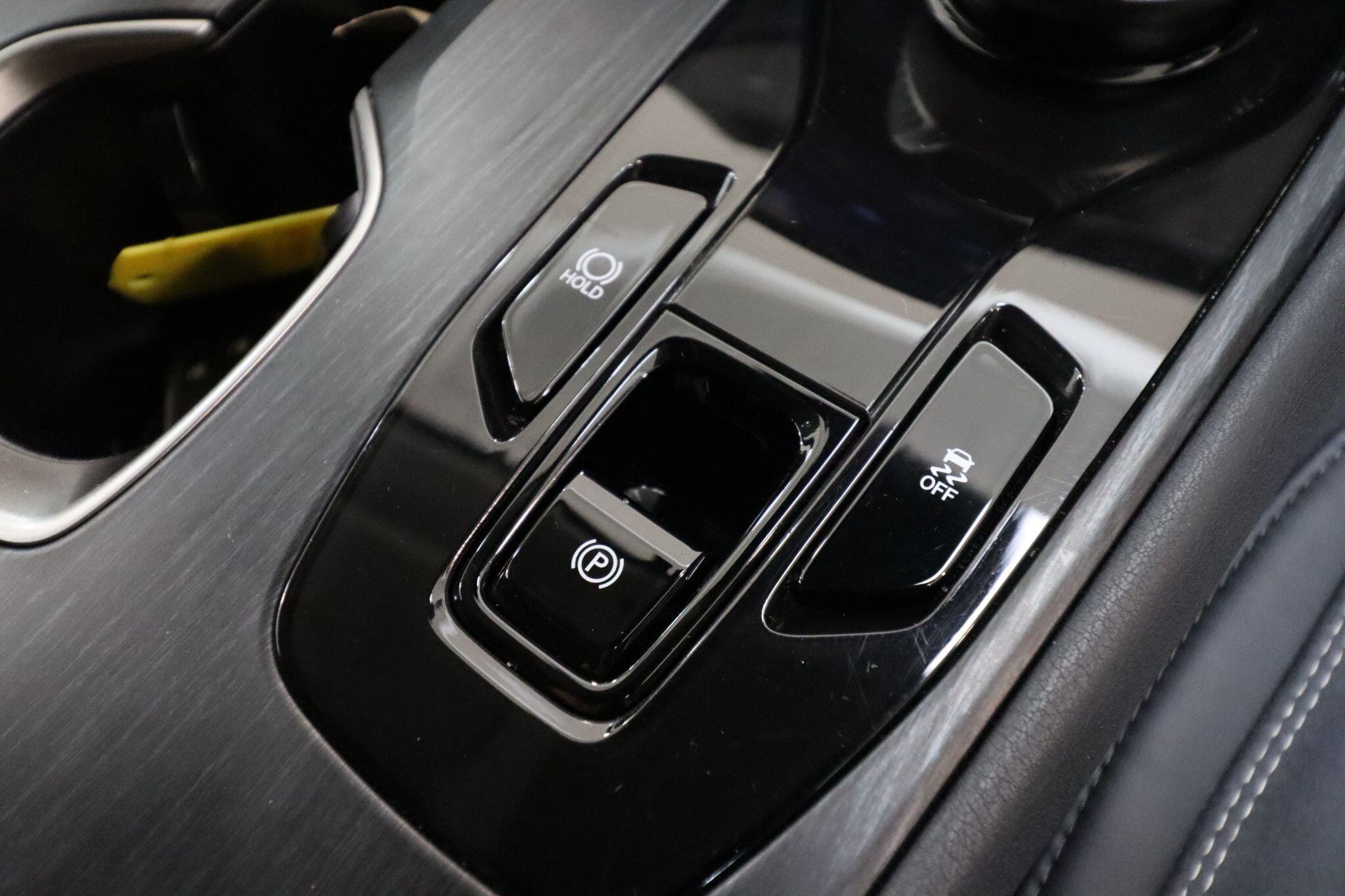 Lexus RZ view 19
