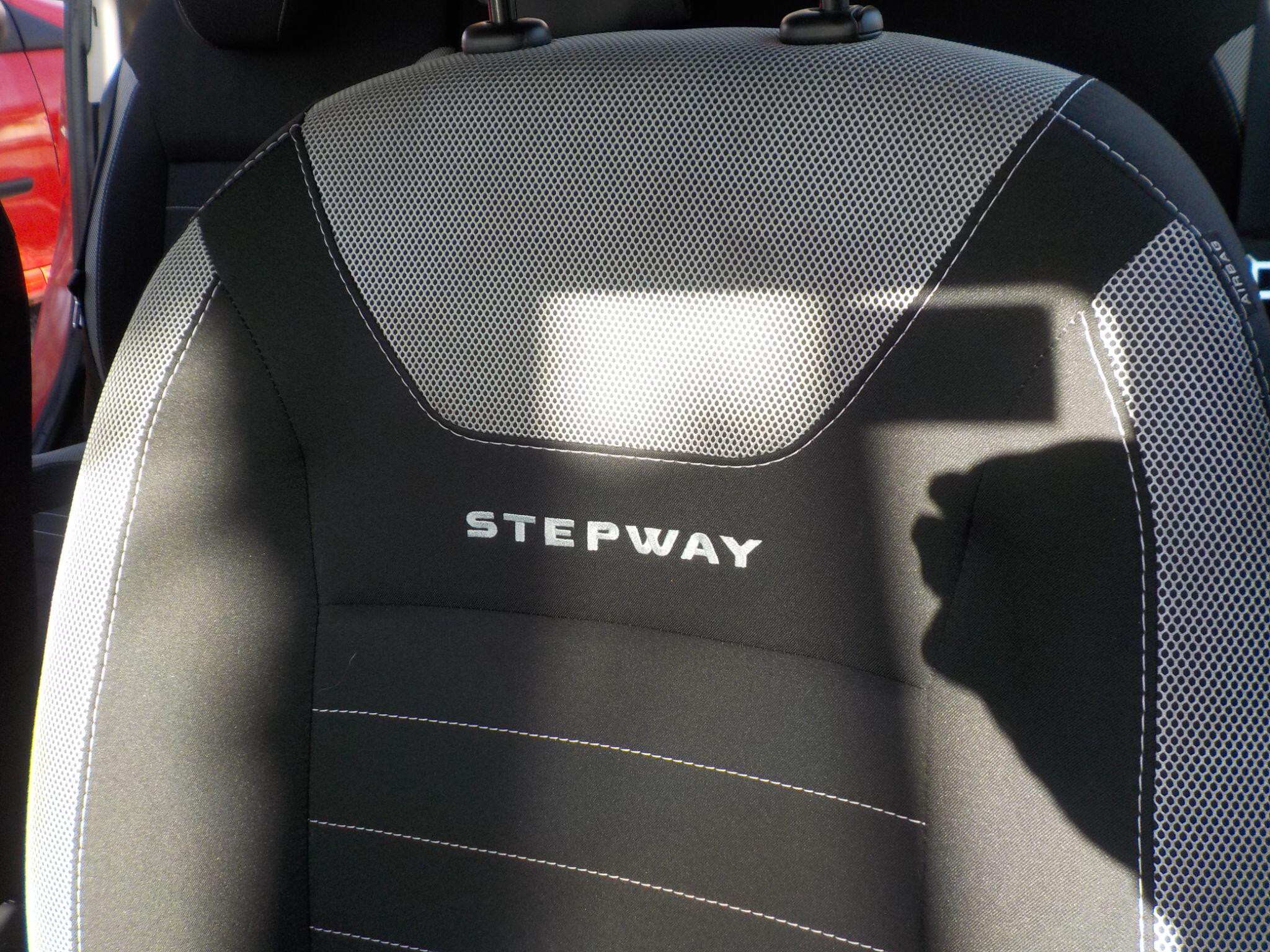 Dacia Sandero Stepway 0.9 TCe Laureate Euro 6 (s/s) 5dr