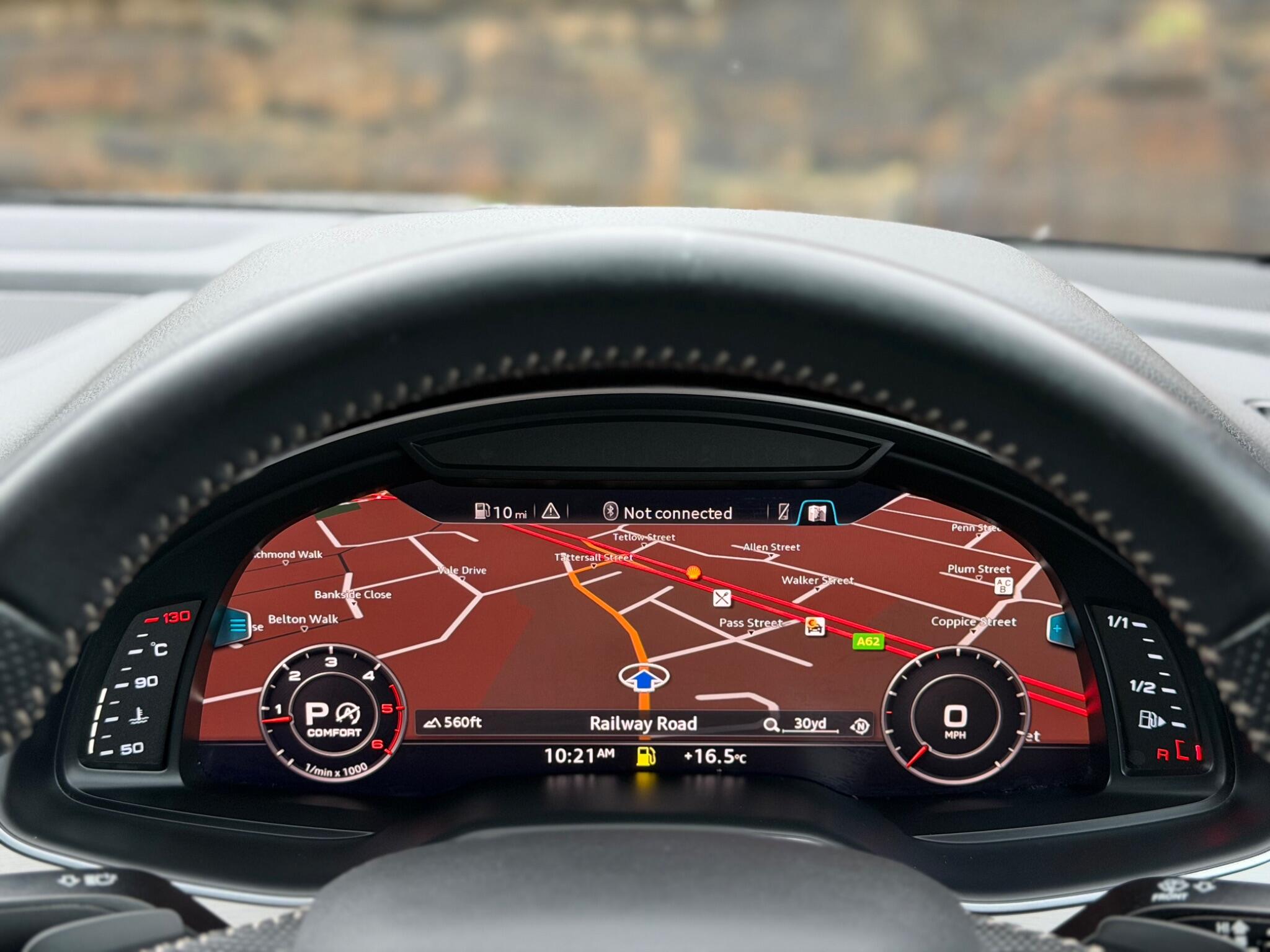 Audi Q7 view 24