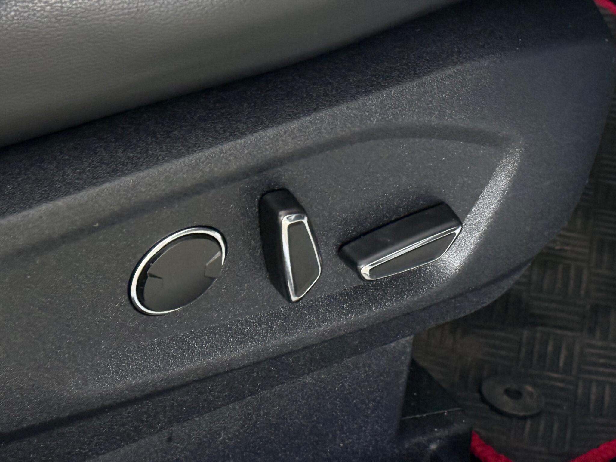 Ford S-Max view 31