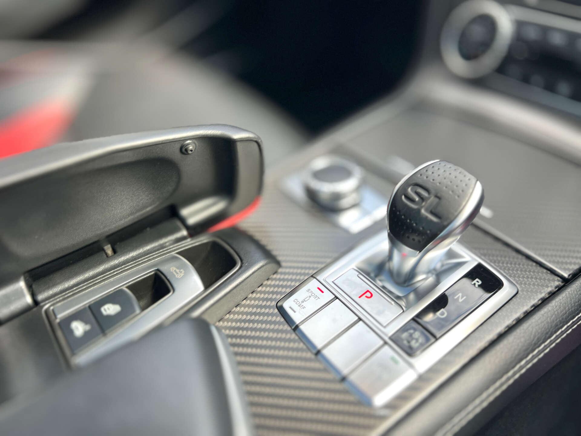 Mercedes-Benz SL view 57
