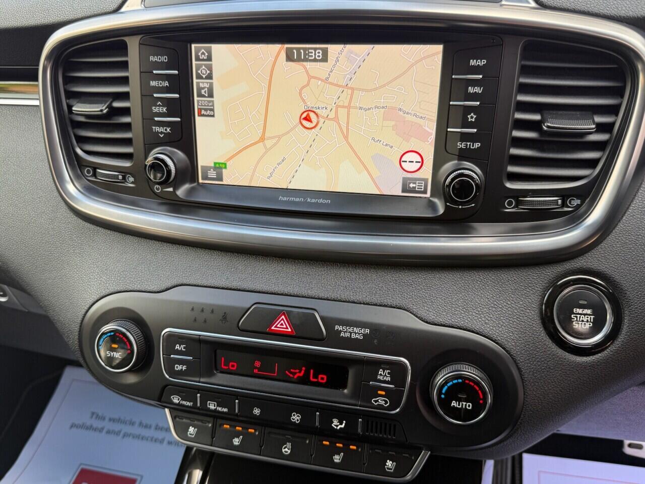 Kia Sorento view 9