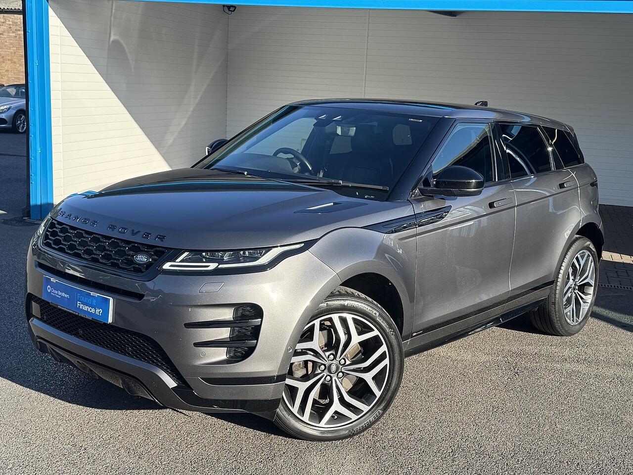 Land Rover Range Rover Evoque view 3