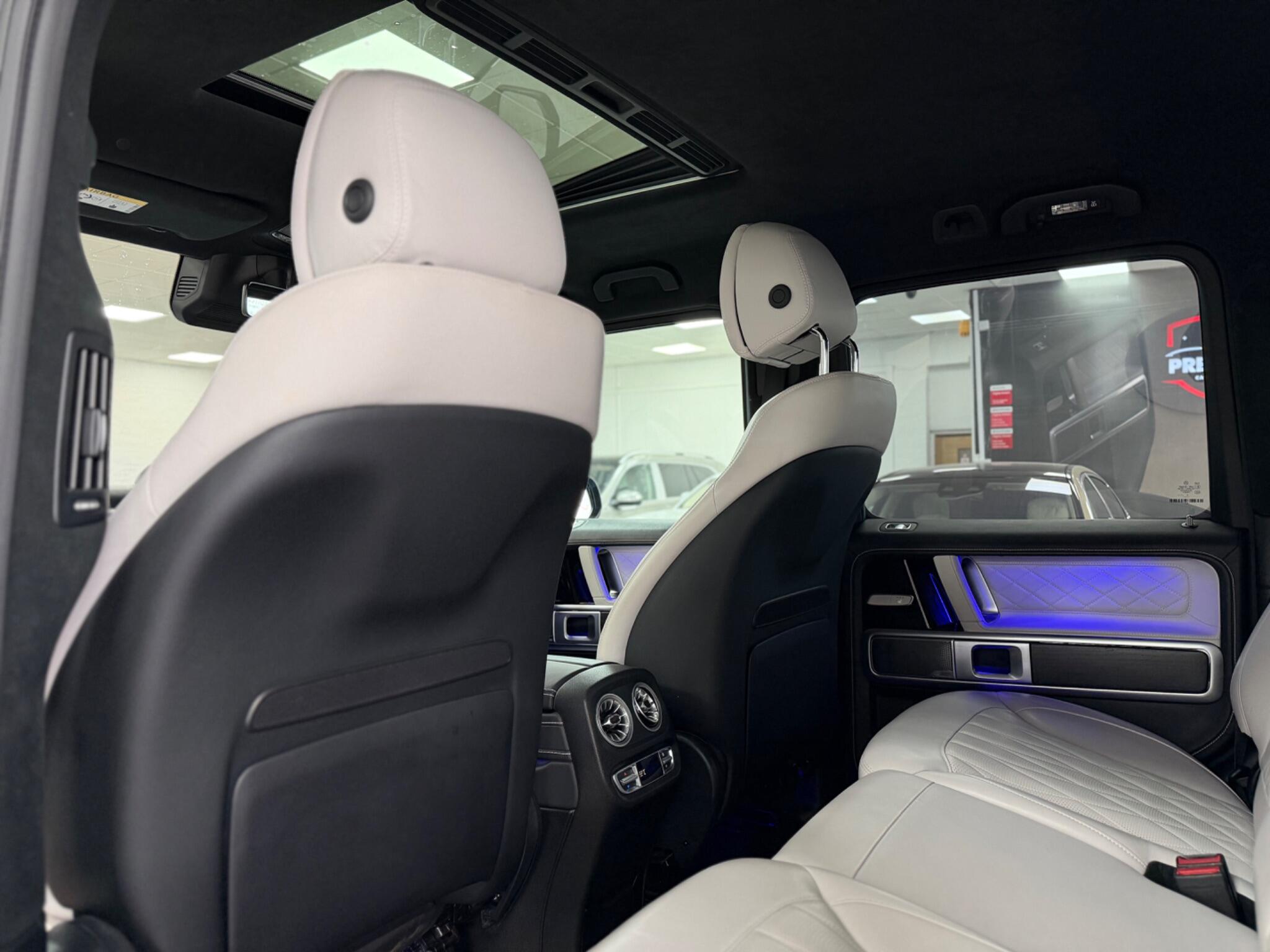 Mercedes-Benz G-Class view 51