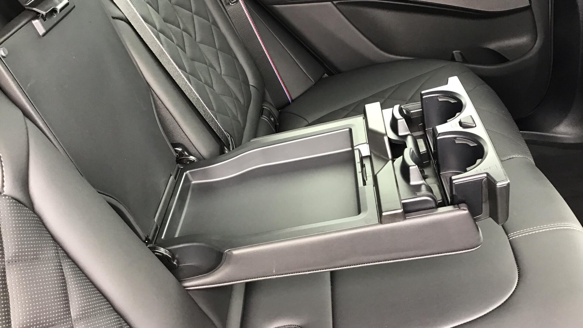 BMW X5 view 34