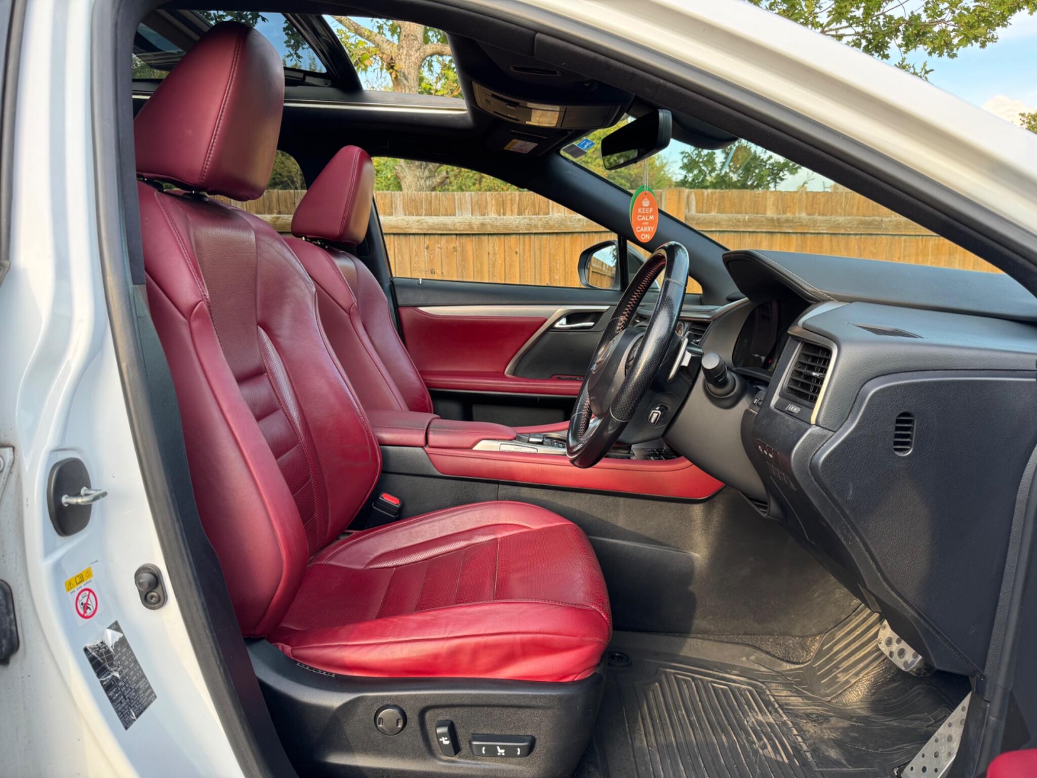 Lexus RX view 22