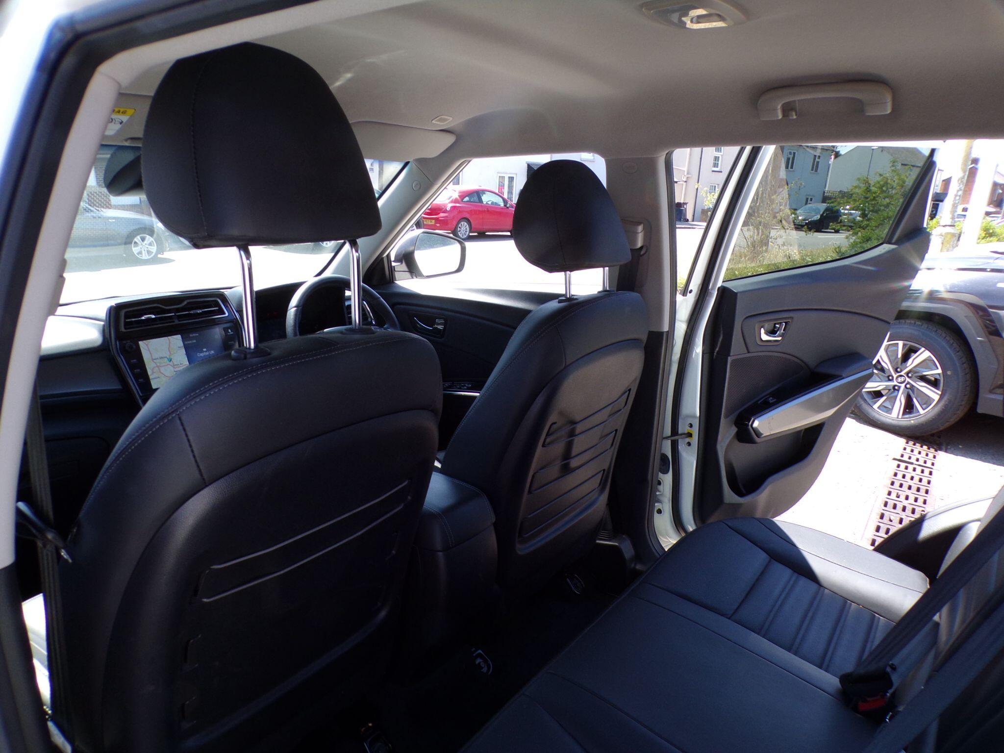 Ssangyong Tivoli view 12