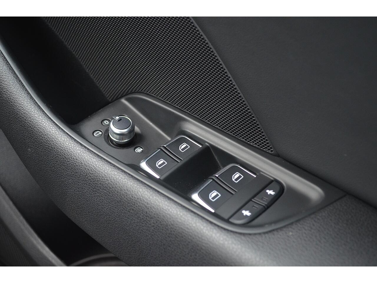 Audi A3 view 56