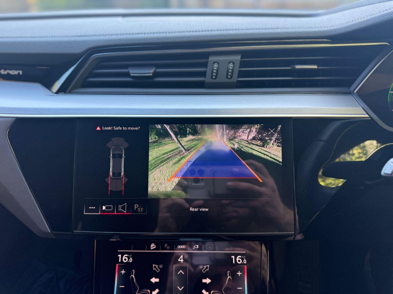 Audi Q8 E-Tron view 30