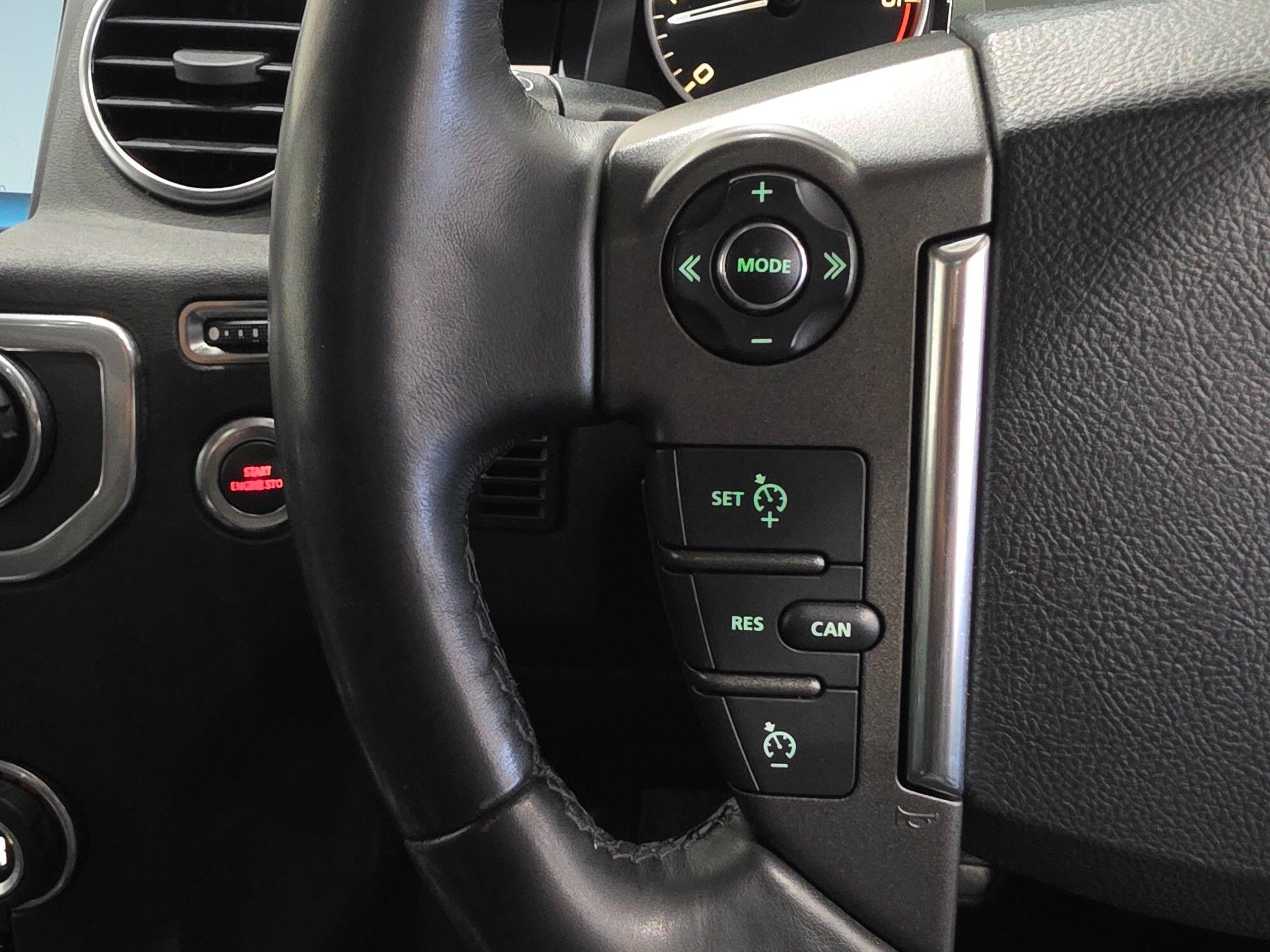 Land Rover Discovery view 27