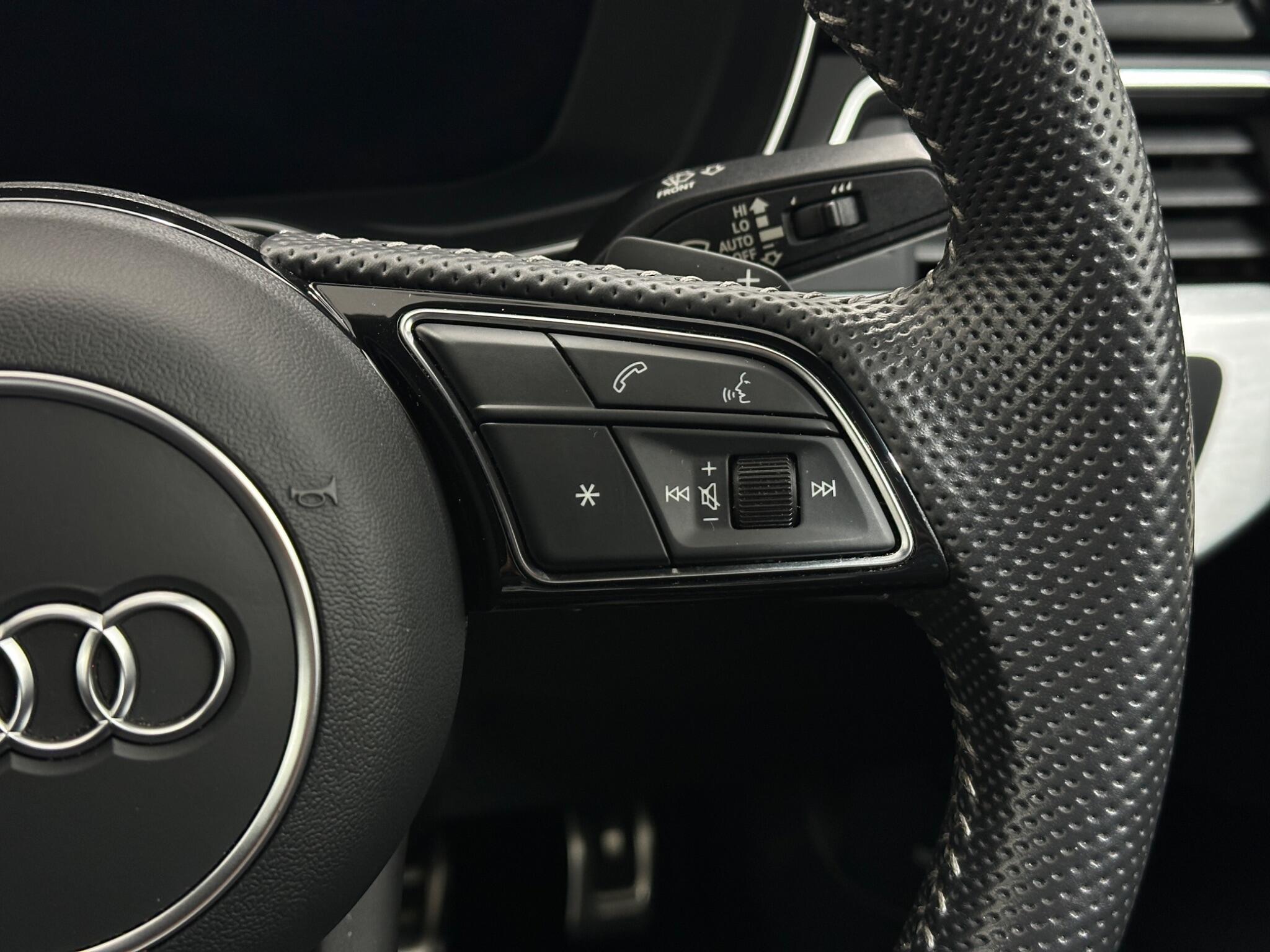 Audi A4 view 16