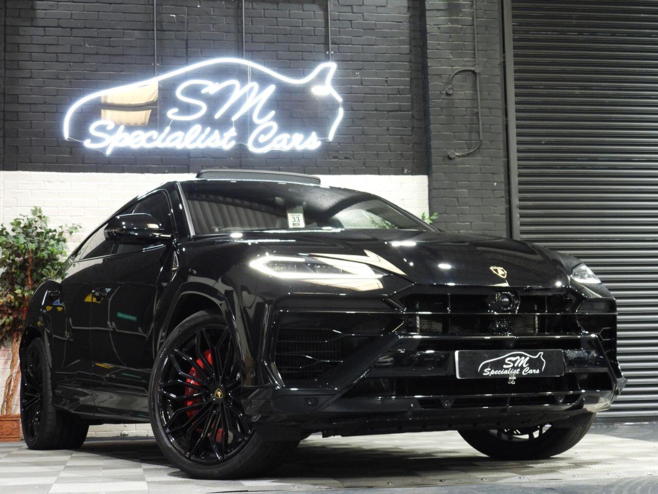 Lamborghini Urus view 67