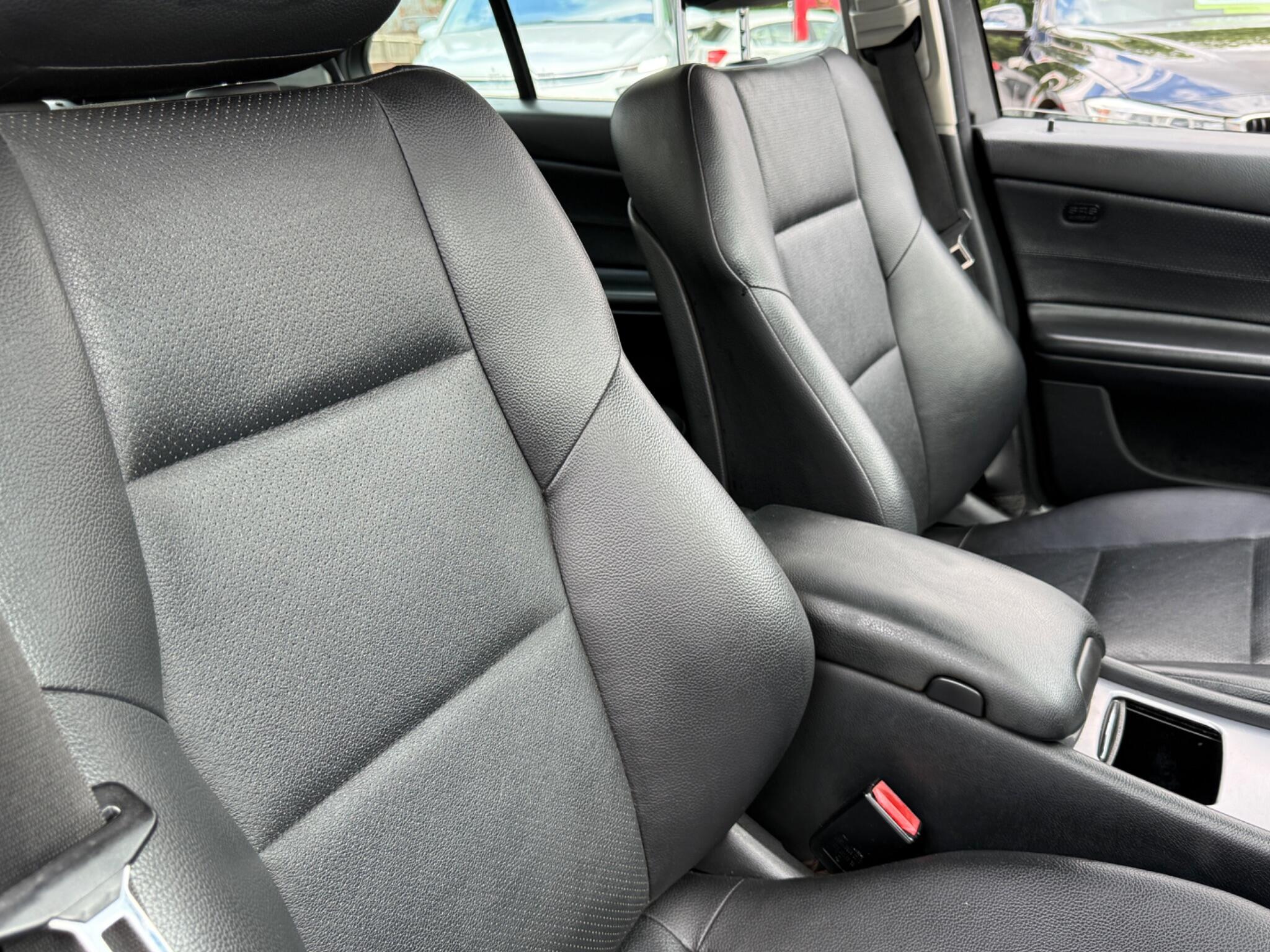 Mercedes-Benz C Class - Image 31