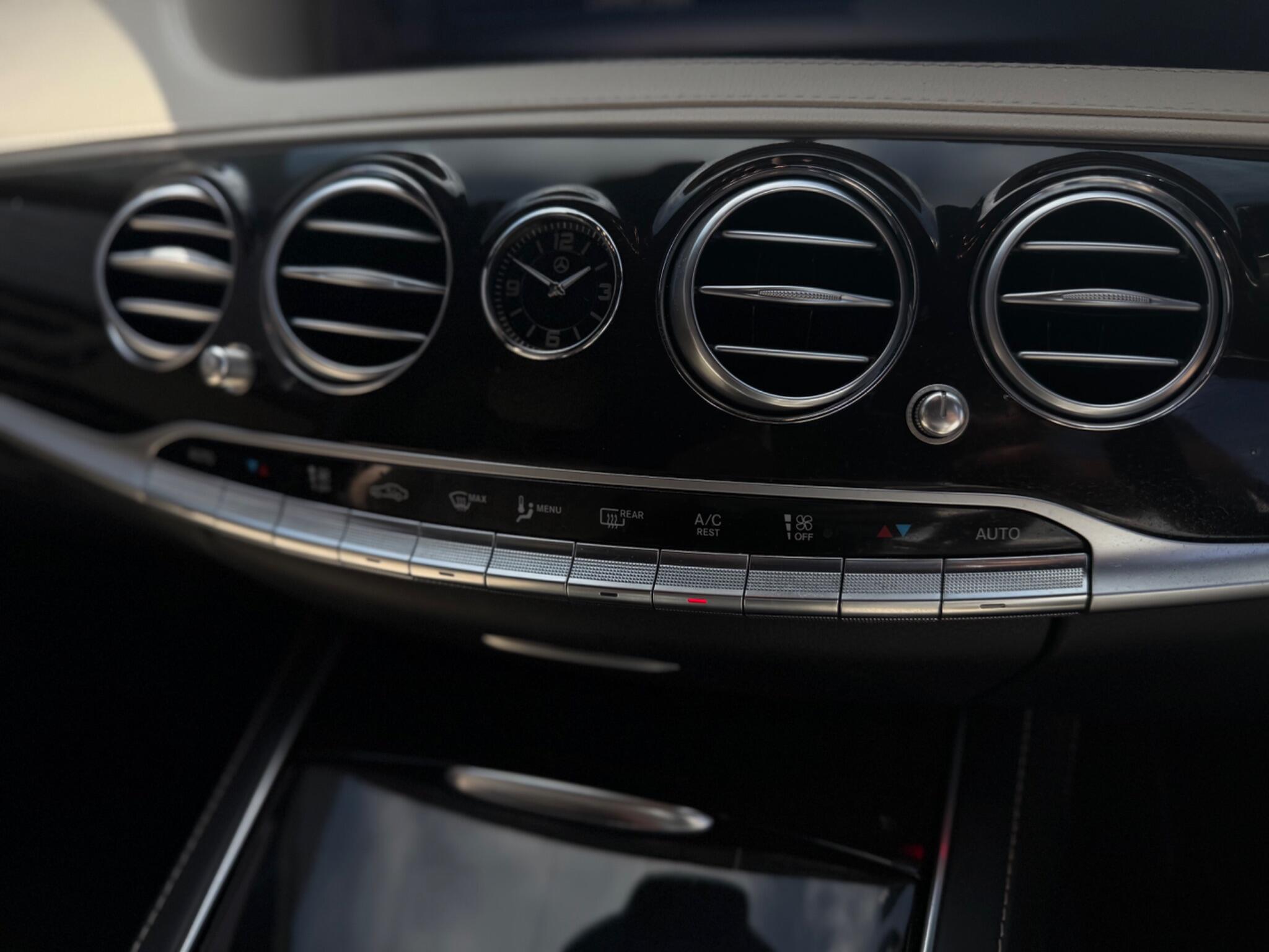 Mercedes-Benz S Class view 28