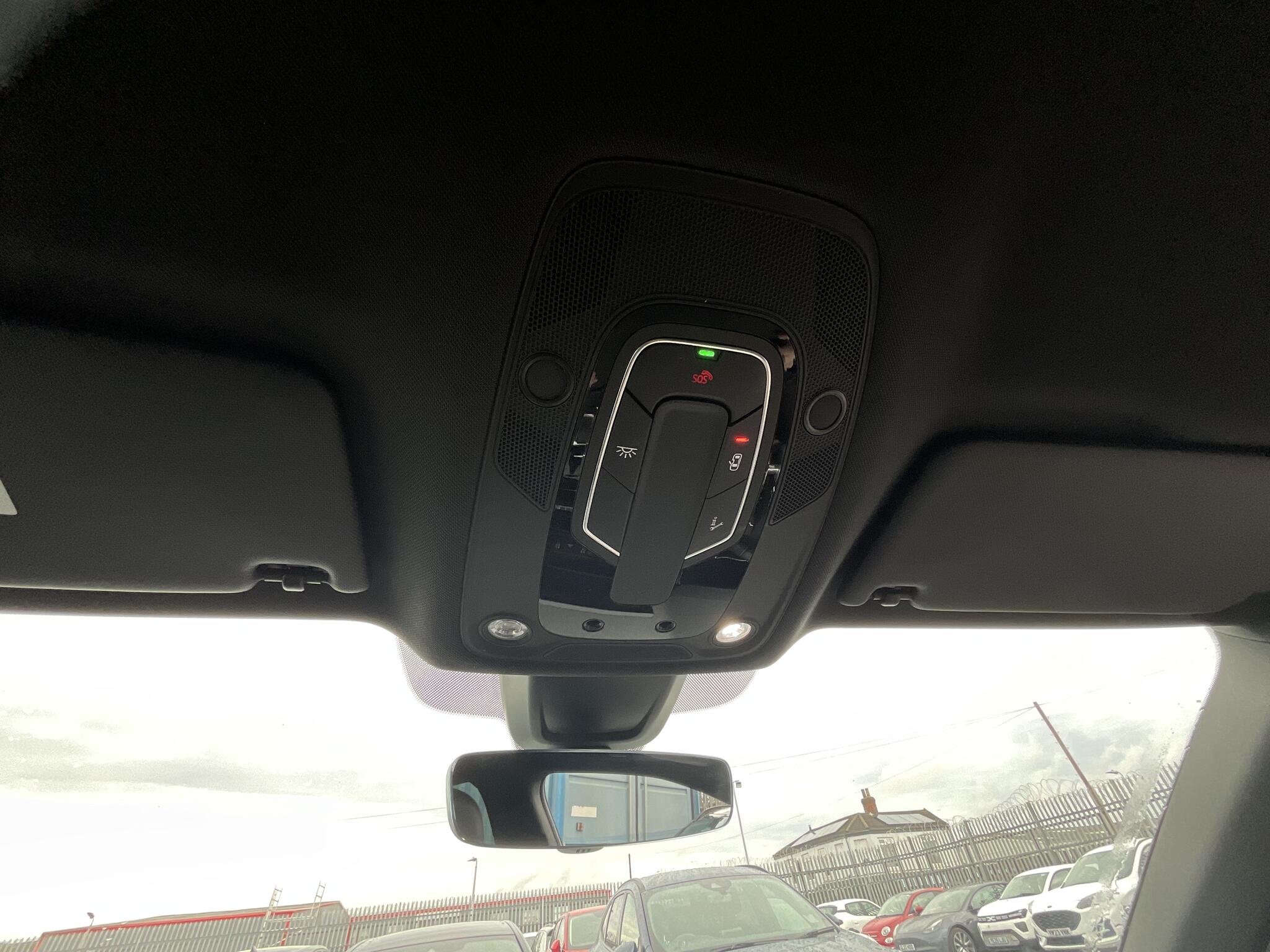 Audi Q5 view 33