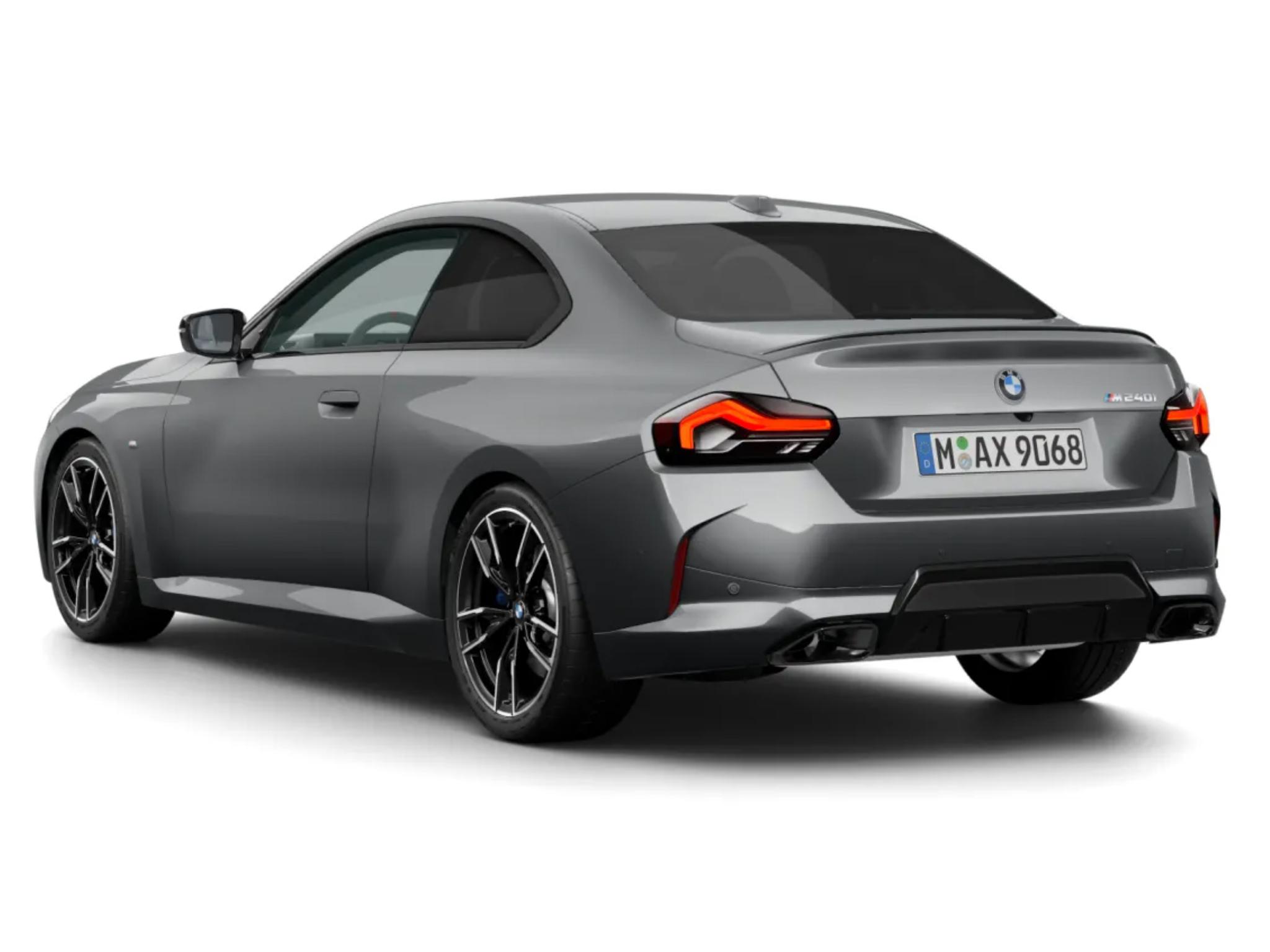BMW 2 Series view 3