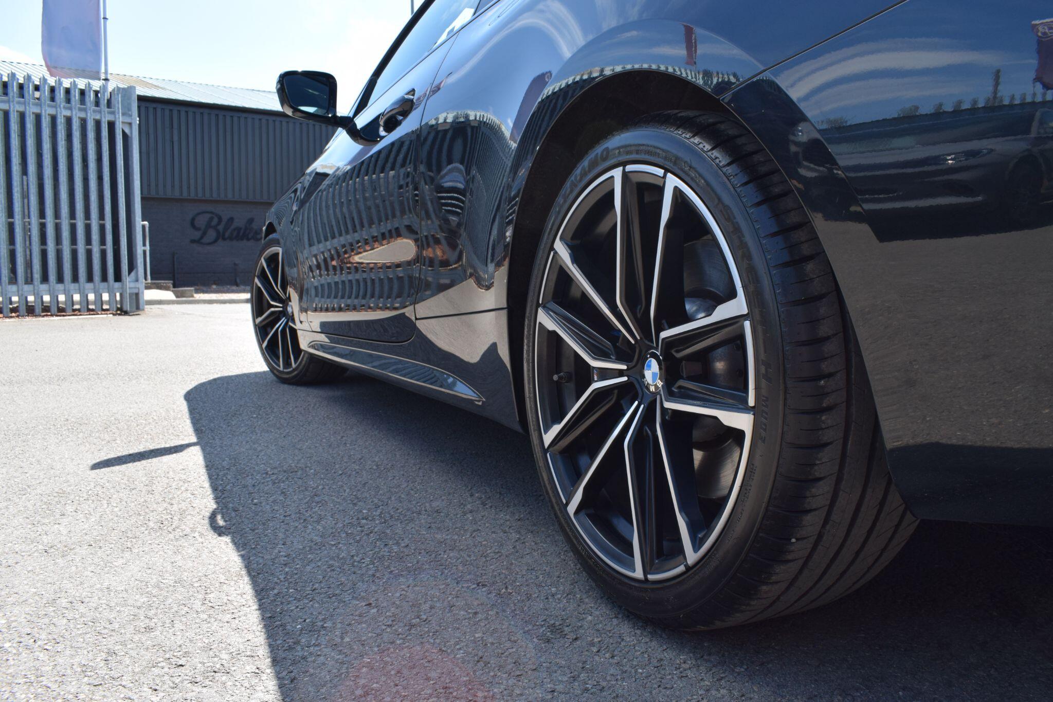 BMW 4 Series view 36