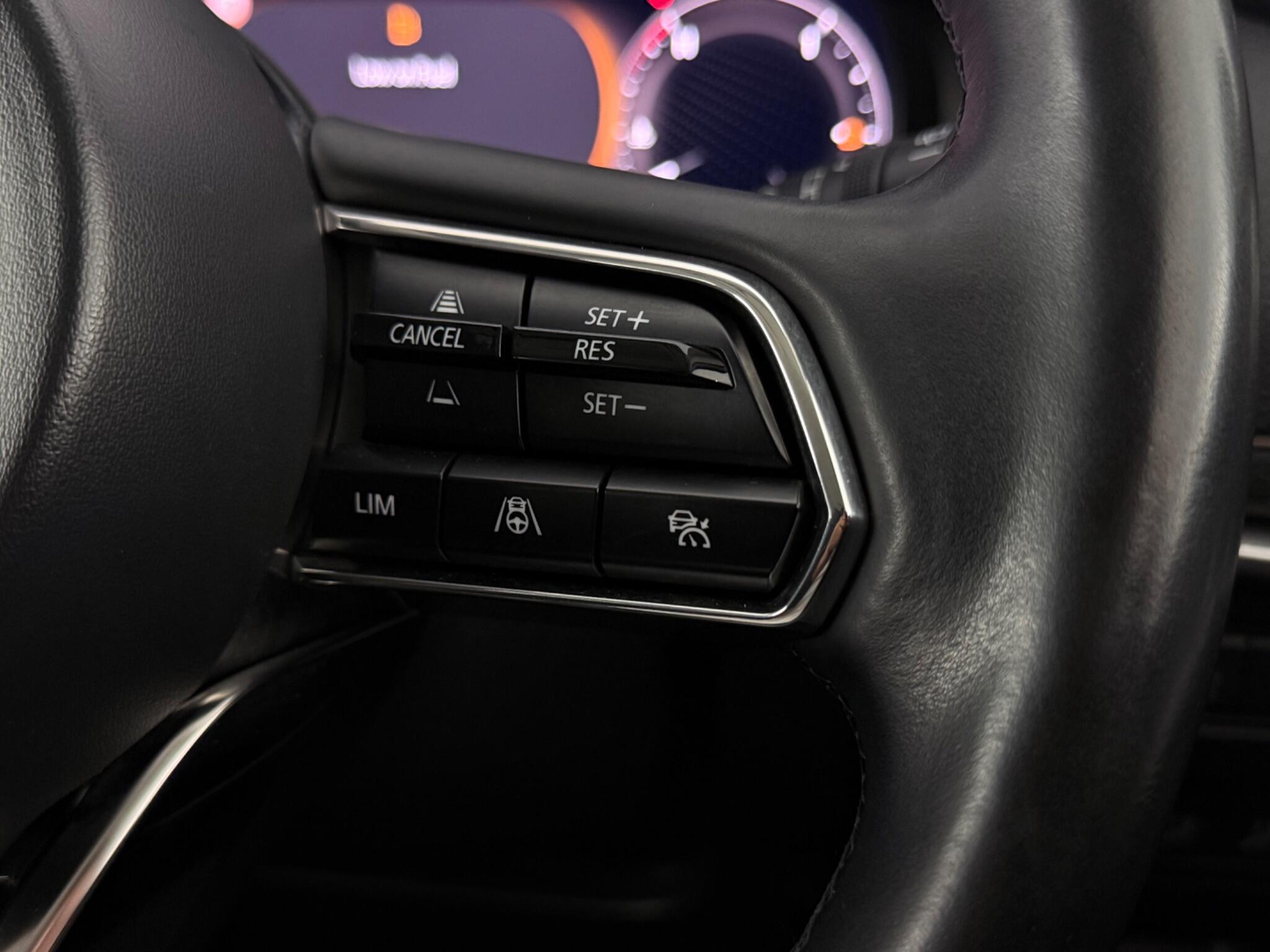 Mazda CX-60 view 16
