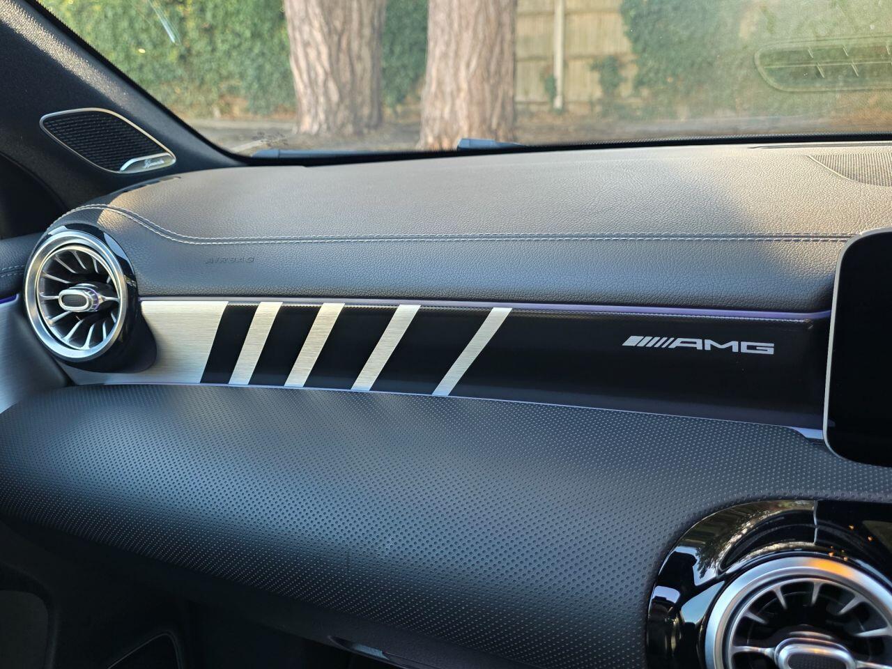 Mercedes-Benz Cla view 35