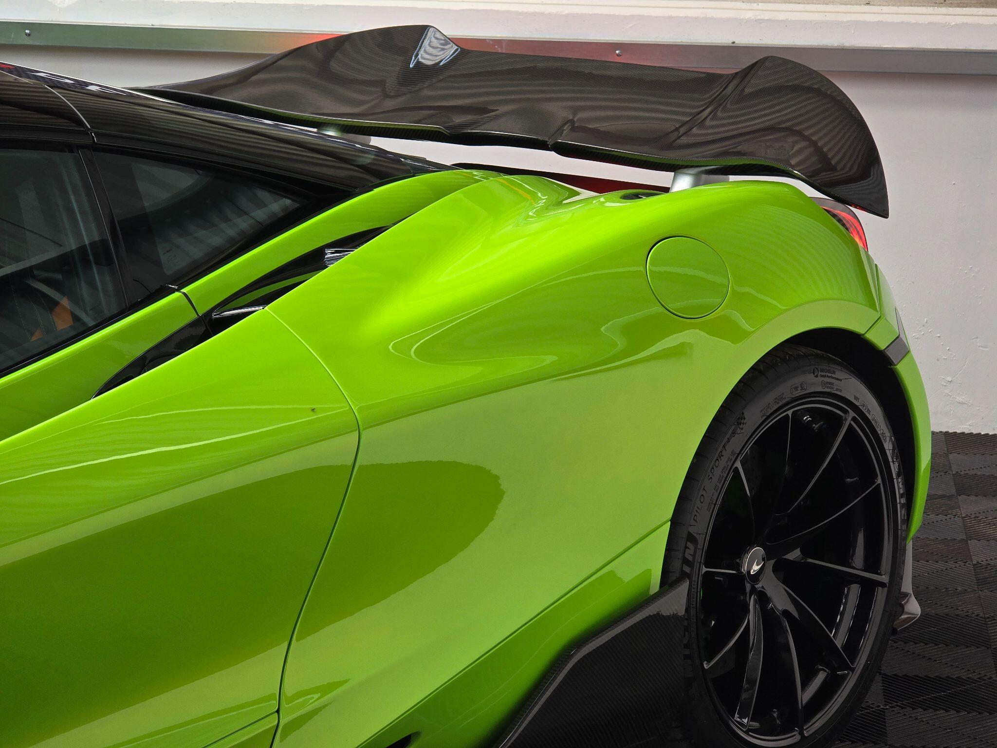 Mclaren 720s view 16
