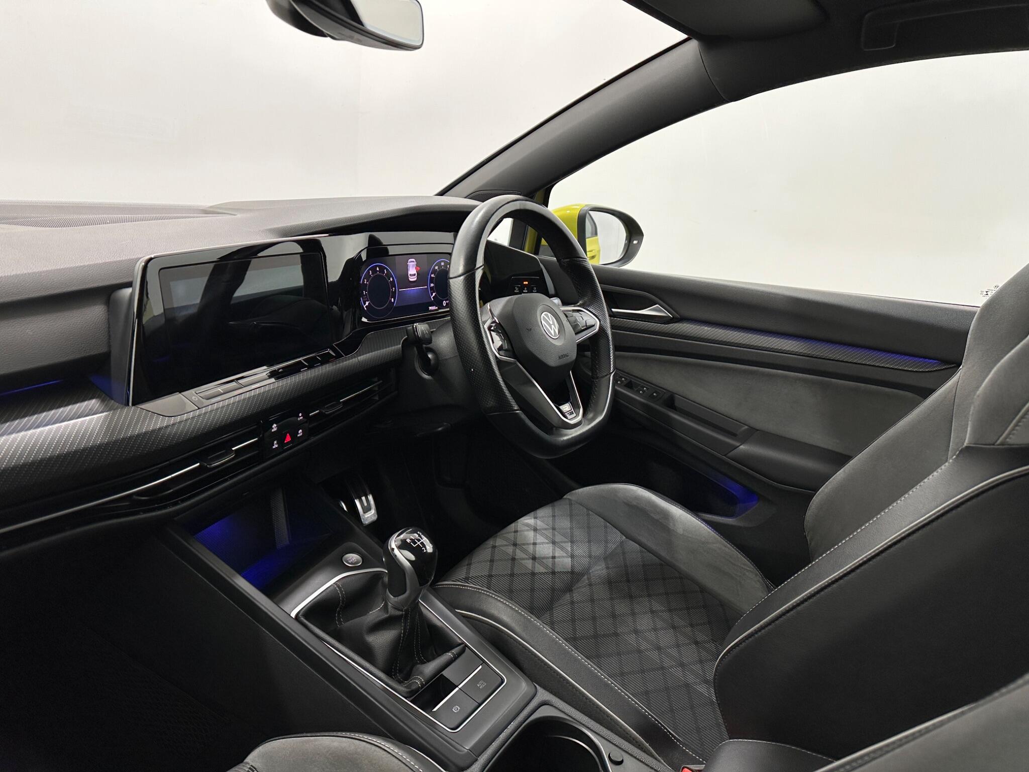 Volkswagen Golf view 31