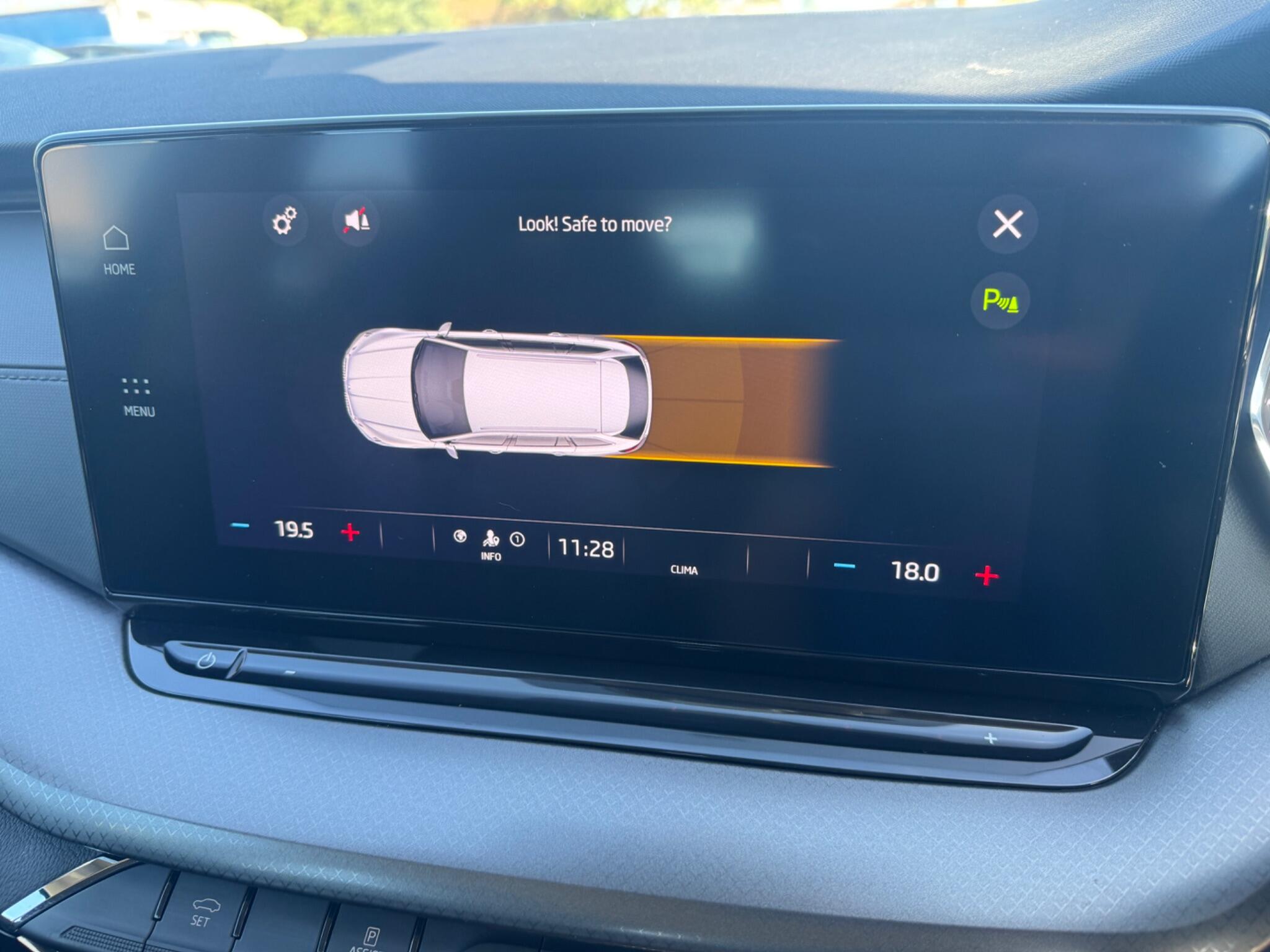 Skoda Octavia view 3