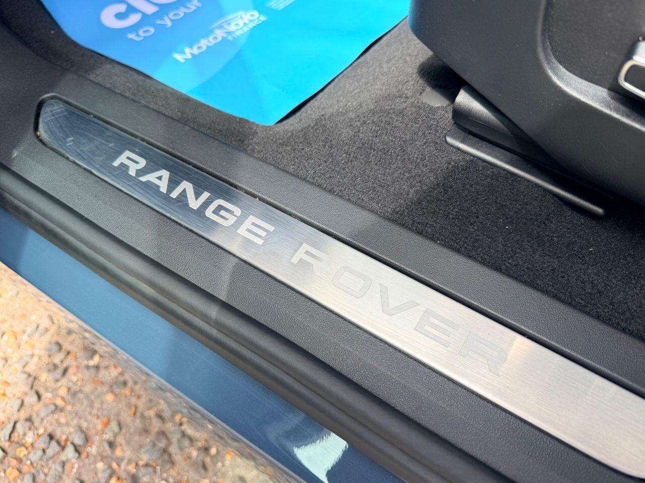 Land Rover Range Rover Evoque view 24