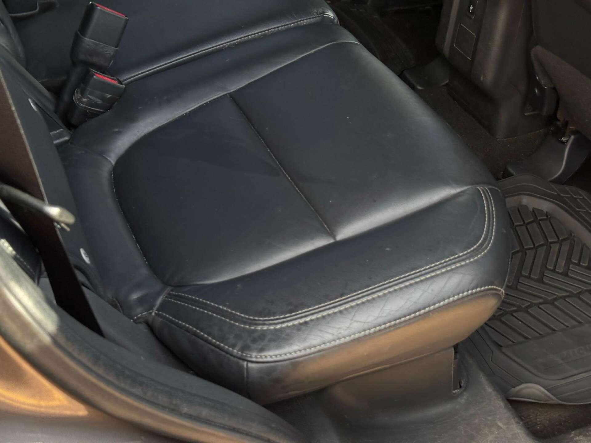 Mitsubishi Outlander view 30