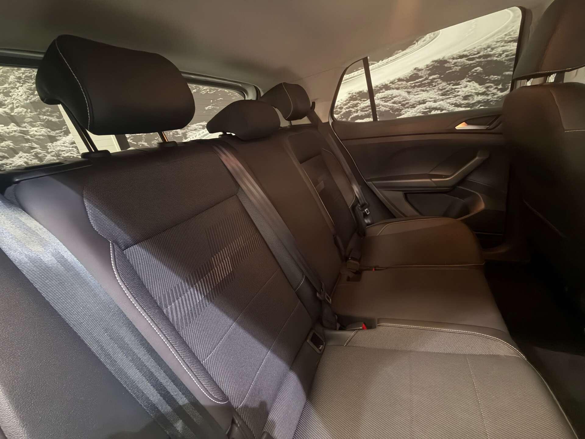 Volkswagen T-Cross view 13