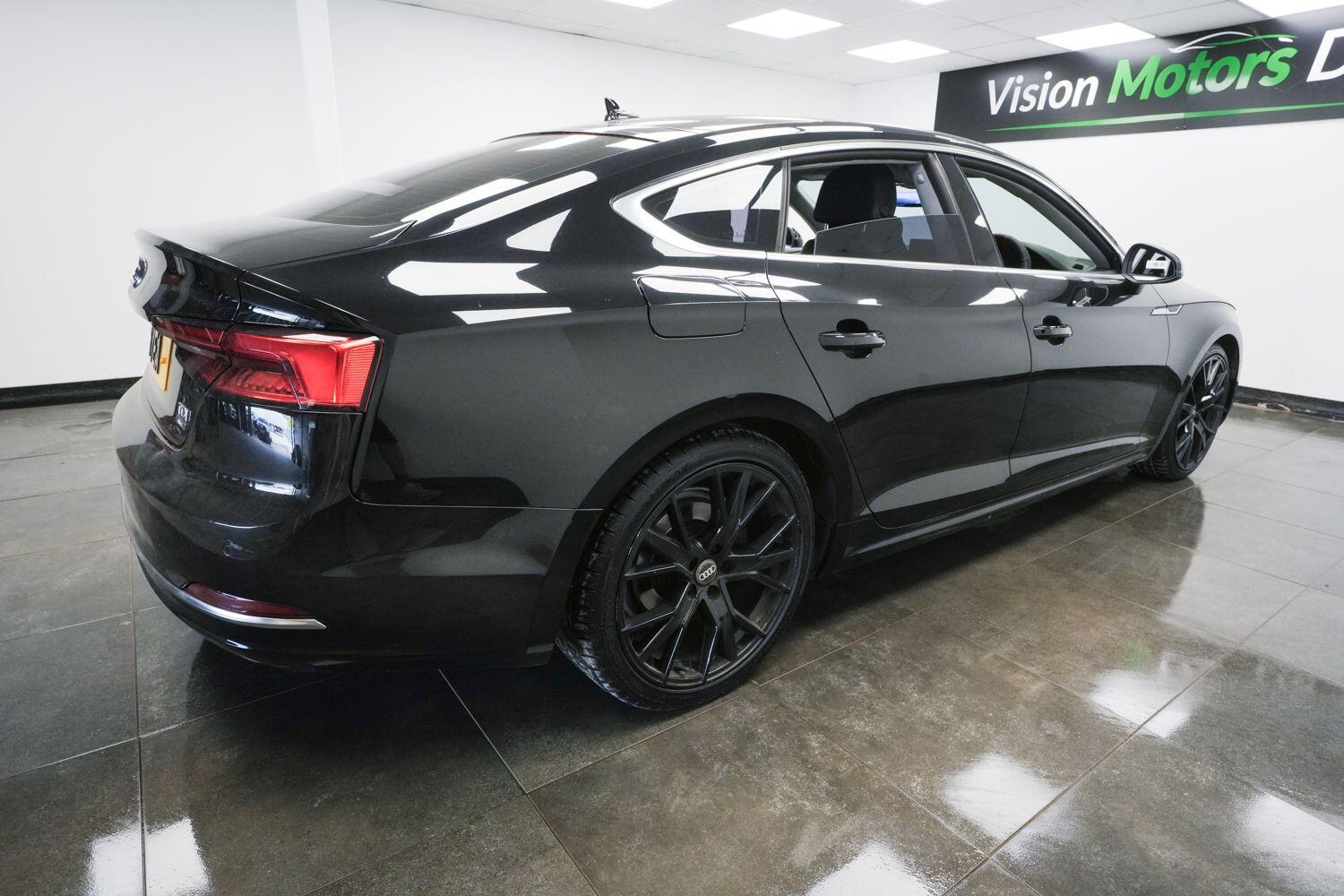 Audi A5 view 3
