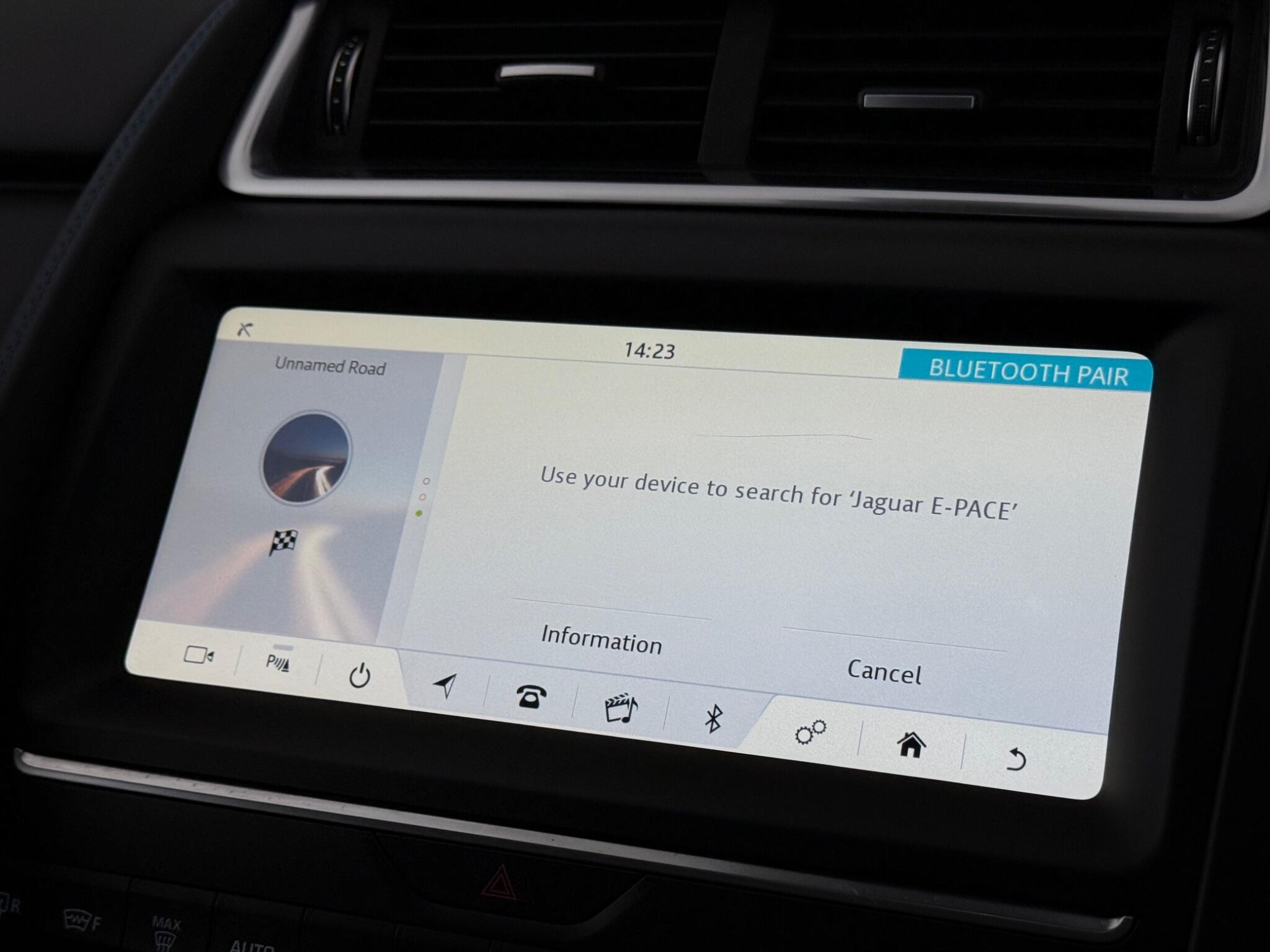 Jaguar E-Pace view 21