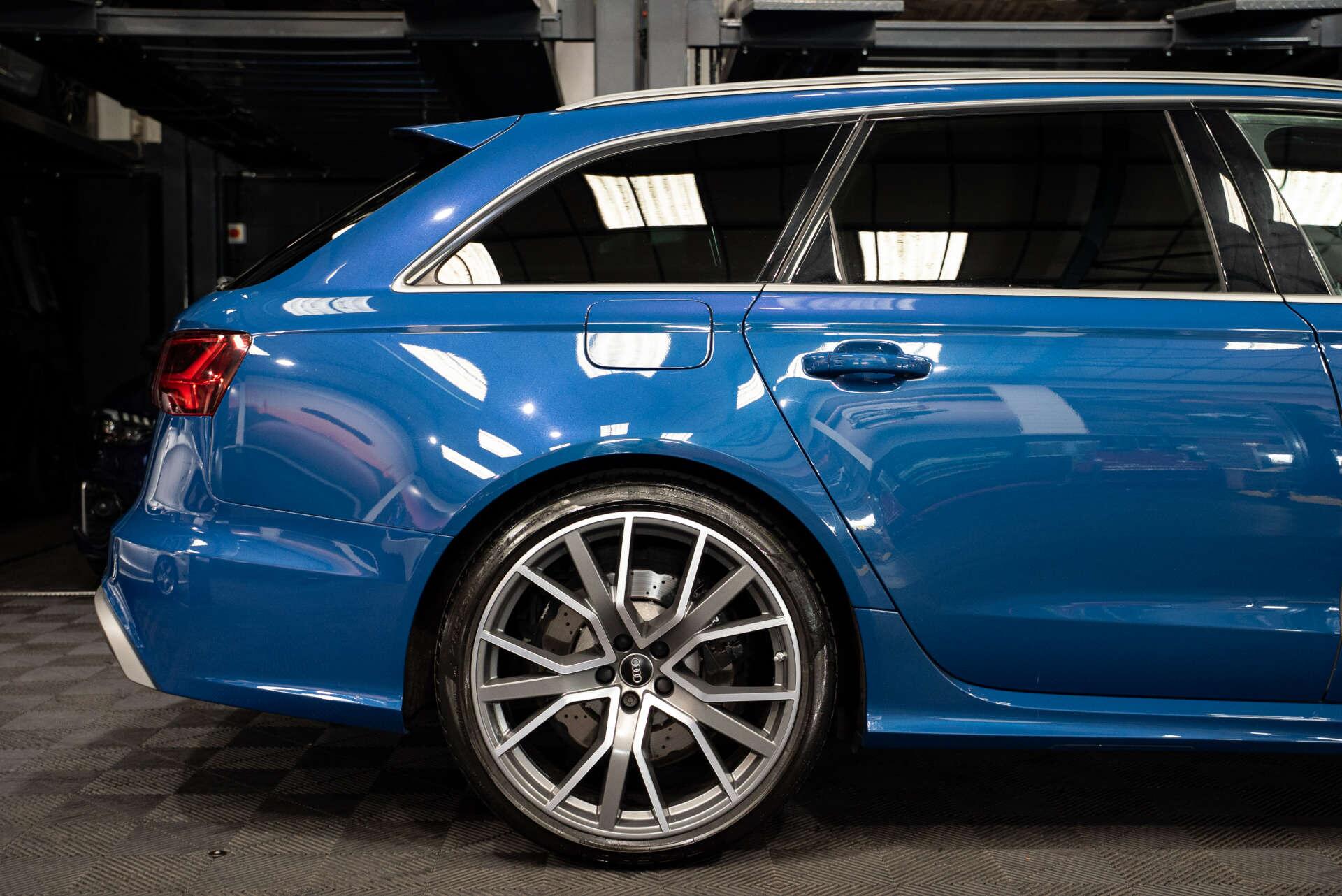 Audi RS6 Avant view 31