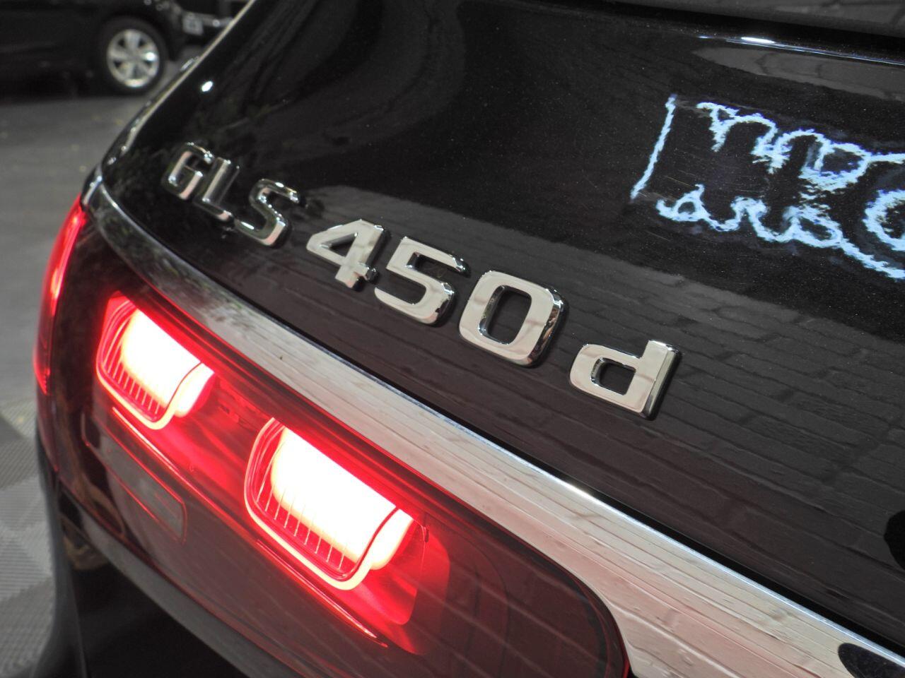 Mercedes-Benz GLS view 36