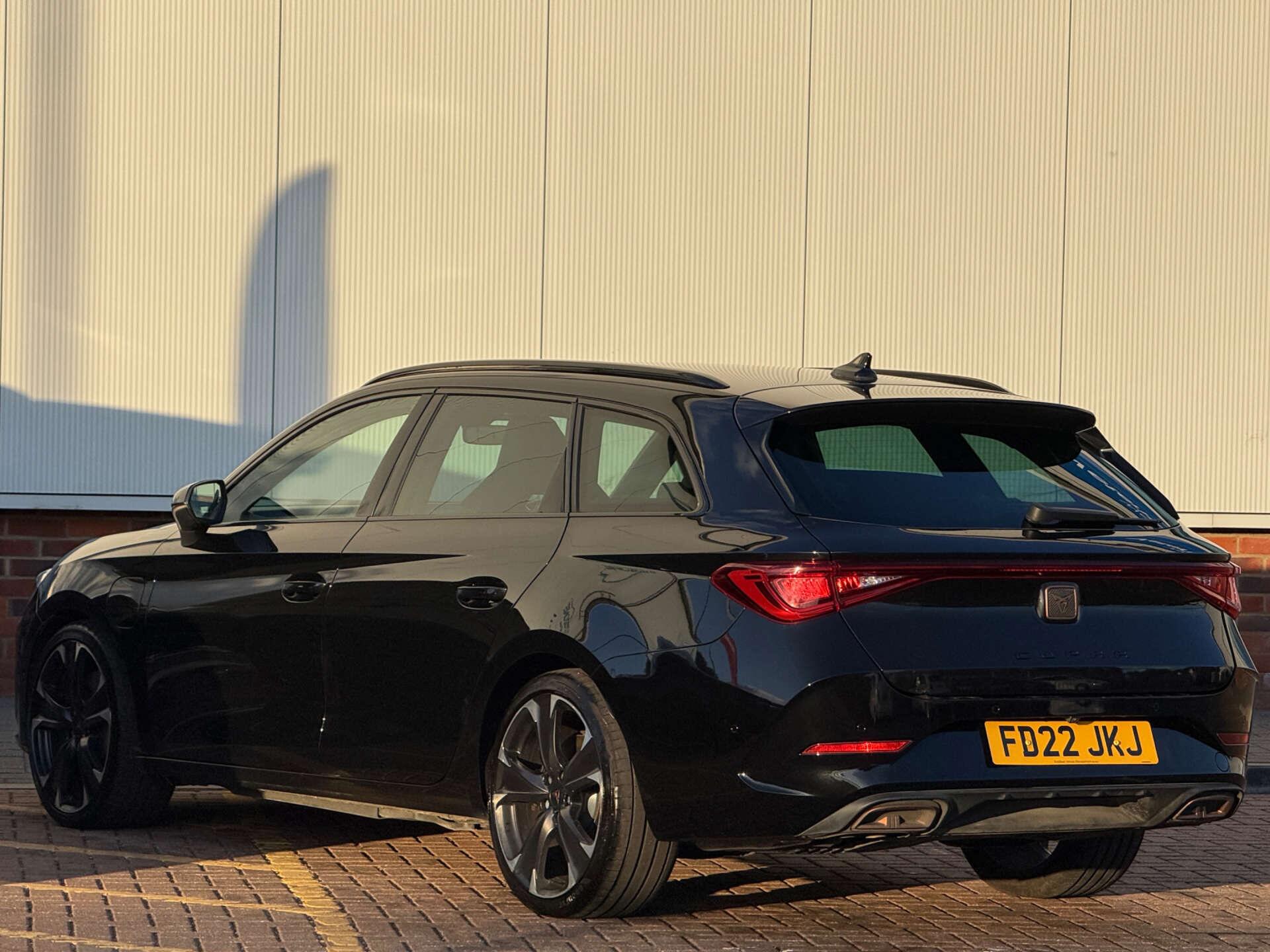 Cupra Leon view 5