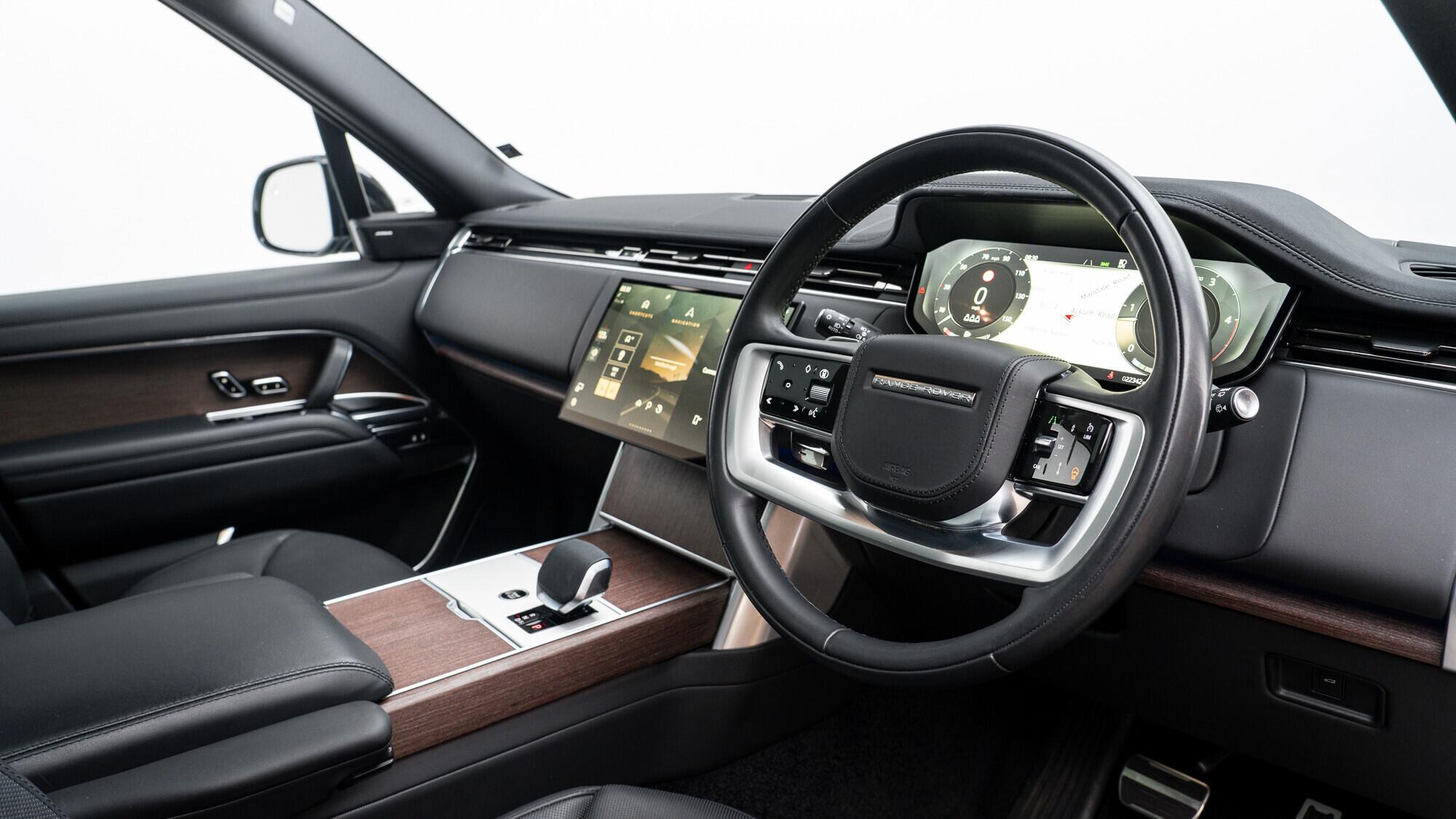 Land Rover Range Rover view 36