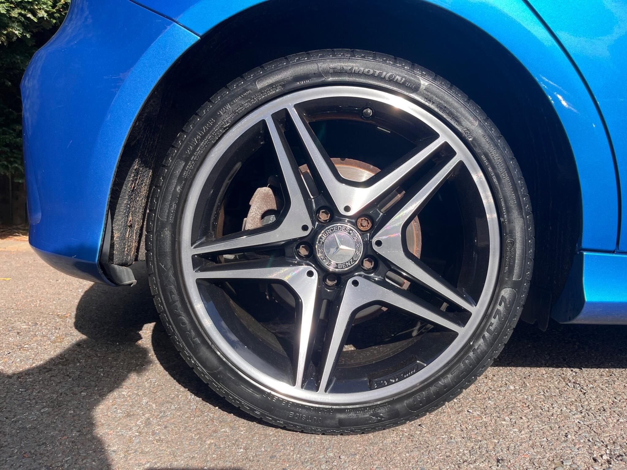Mercedes-Benz A-Class view 43