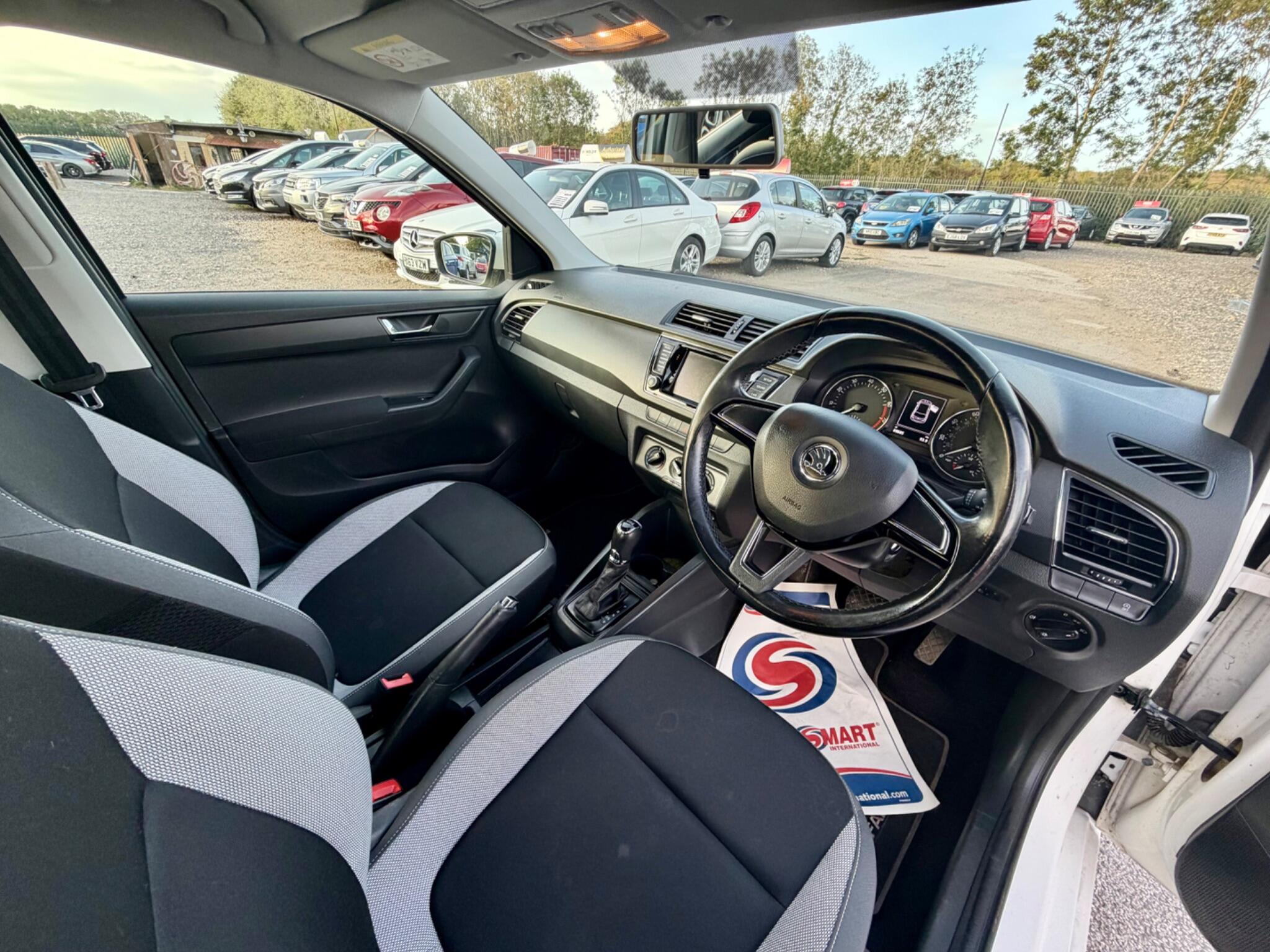 Skoda Fabia view 22