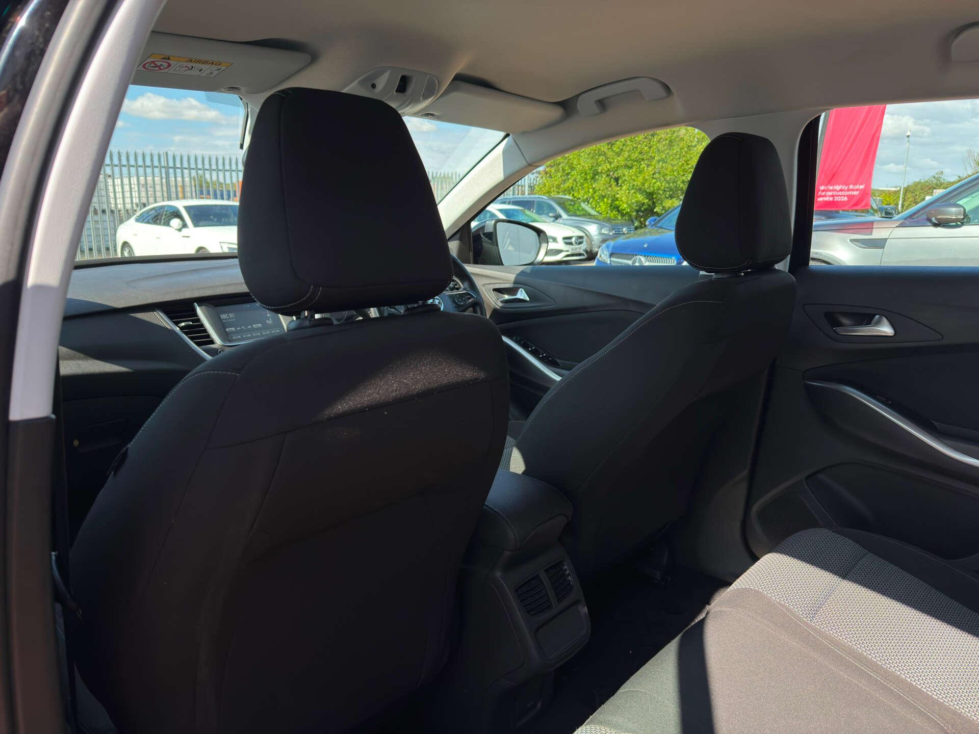 Vauxhall Grandland X view 30