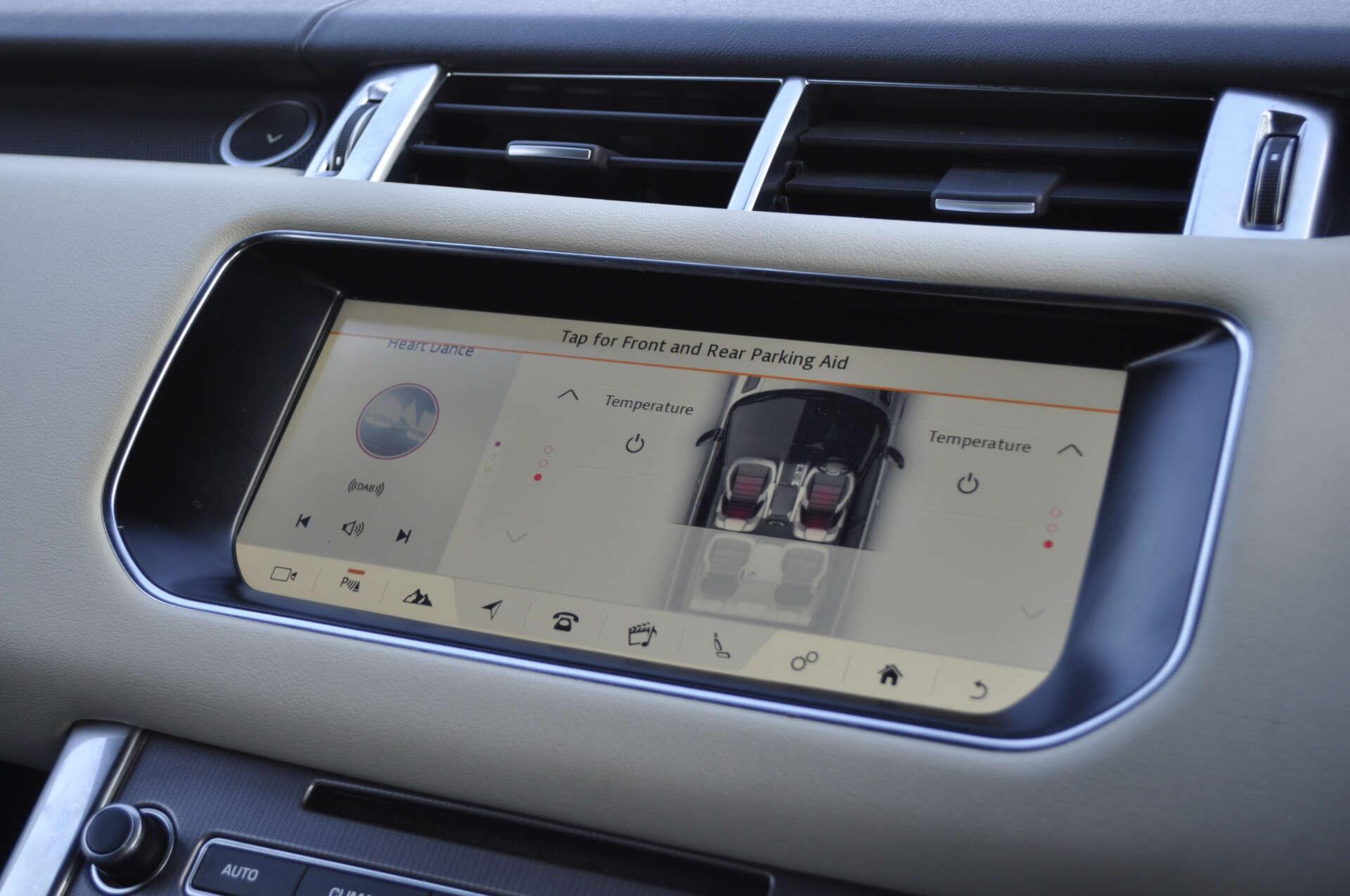 Land Rover Range Rover Sport view 19