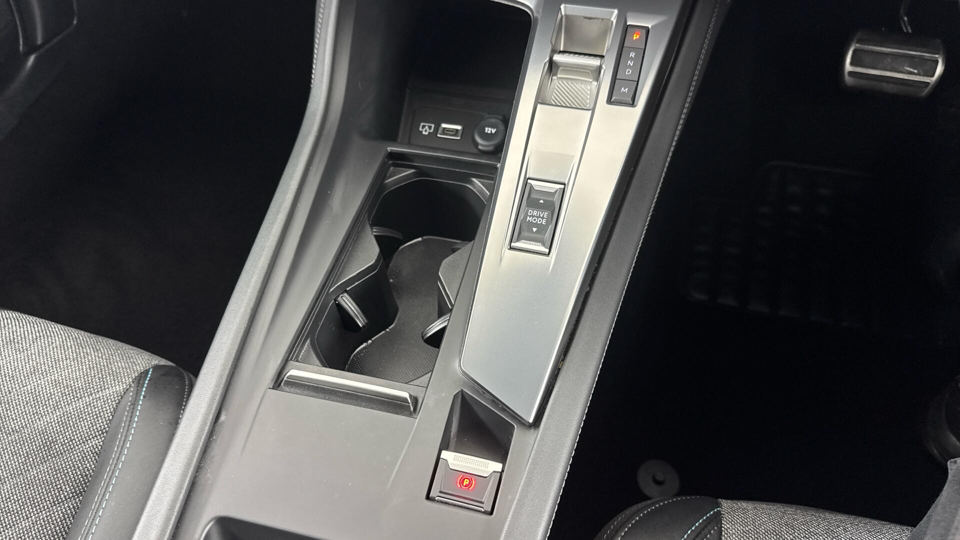 Peugeot 408 view 35