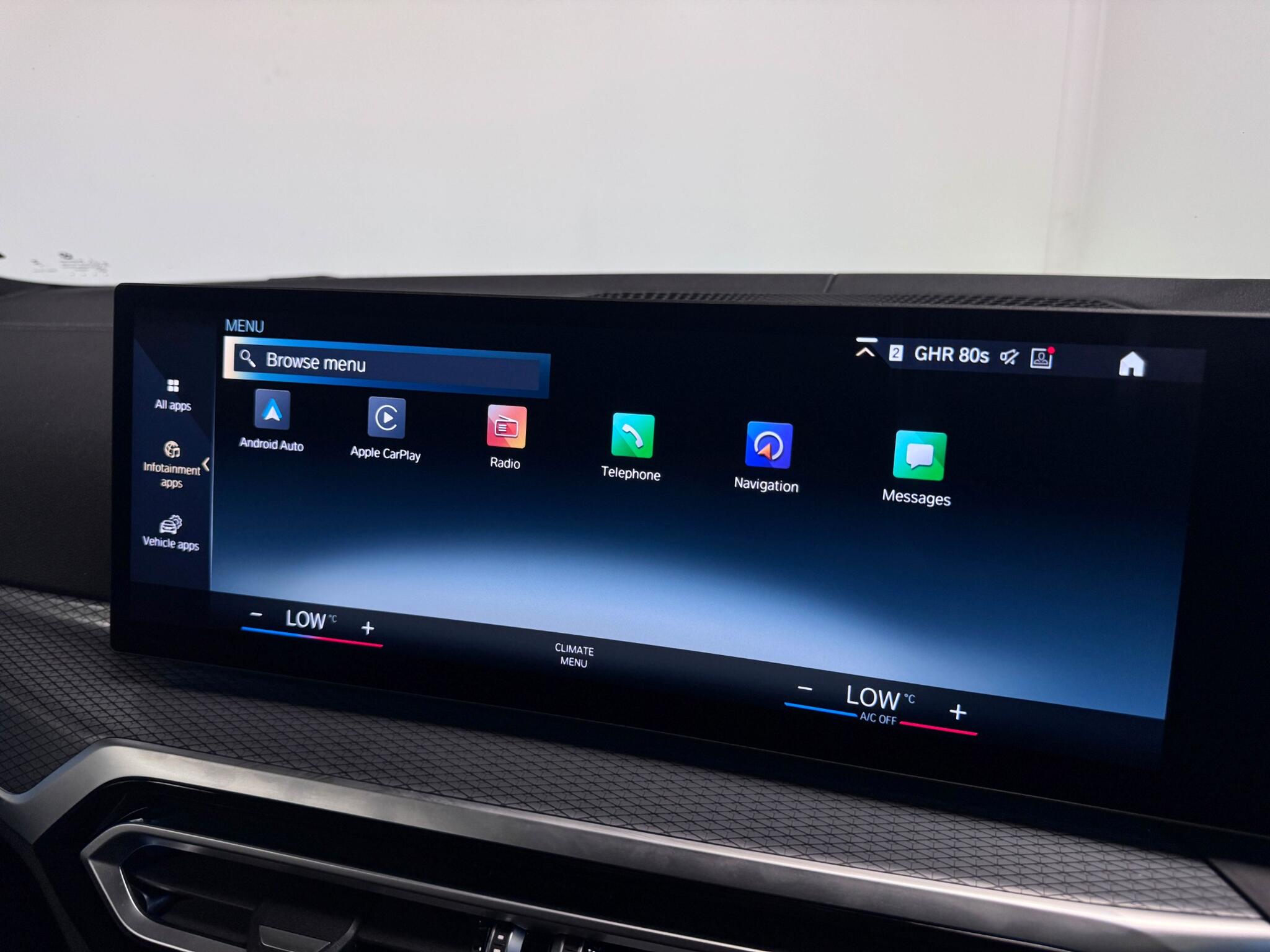 BMW I4 view 11