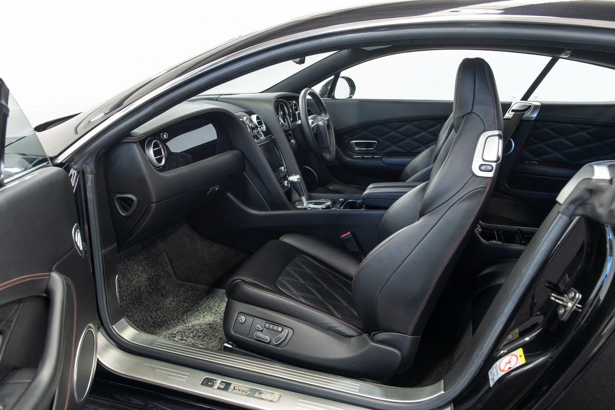 Bentley Continental view 27